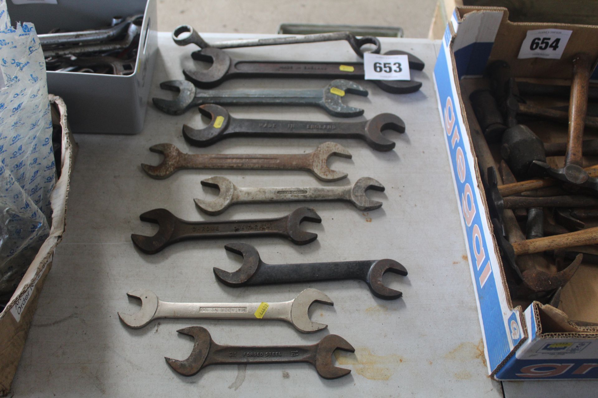 Quantity of large C spanners.