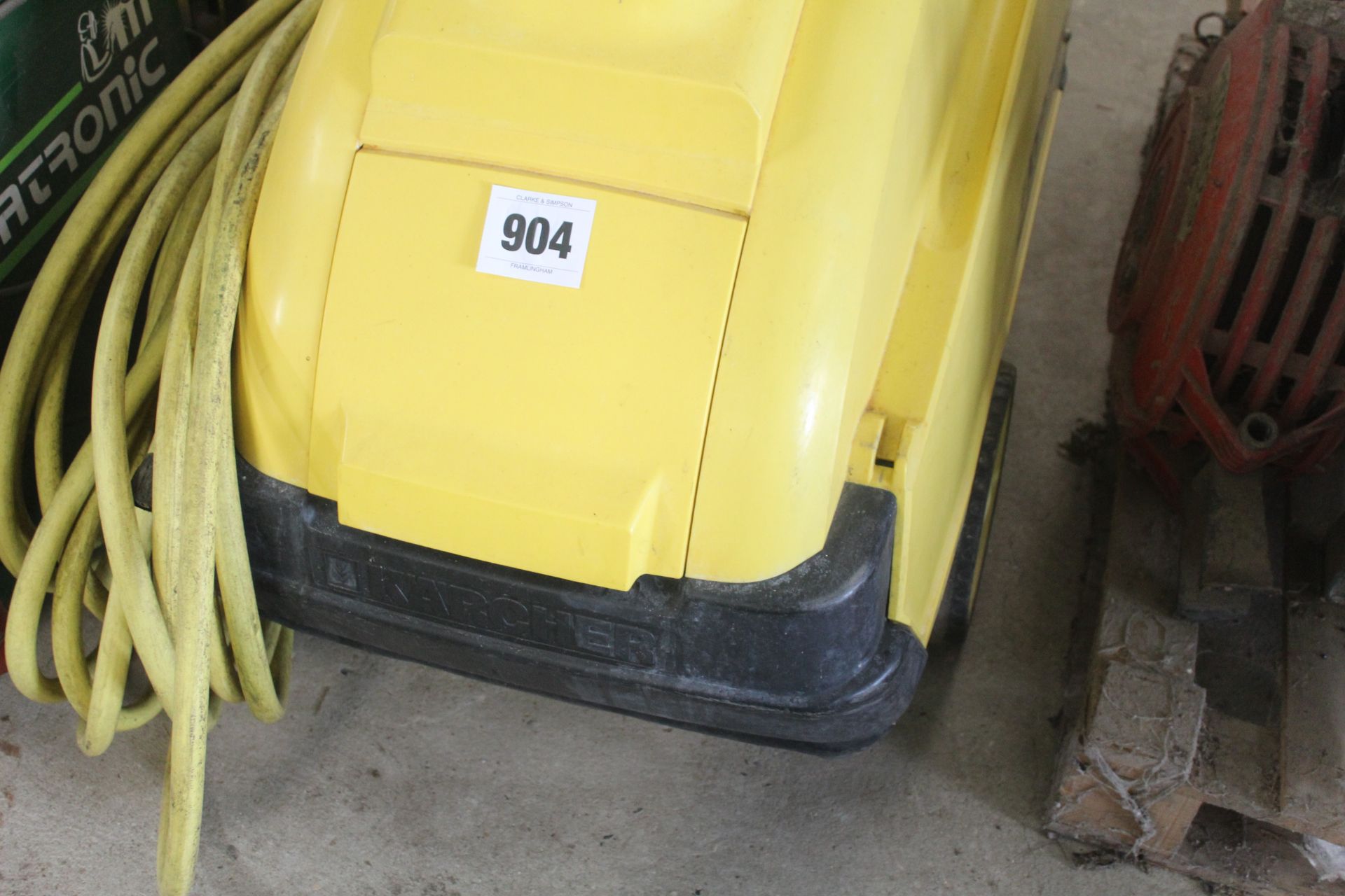 Karcher steam cleaner. With long hose. Recently serviced. Manual held. - Image 3 of 17