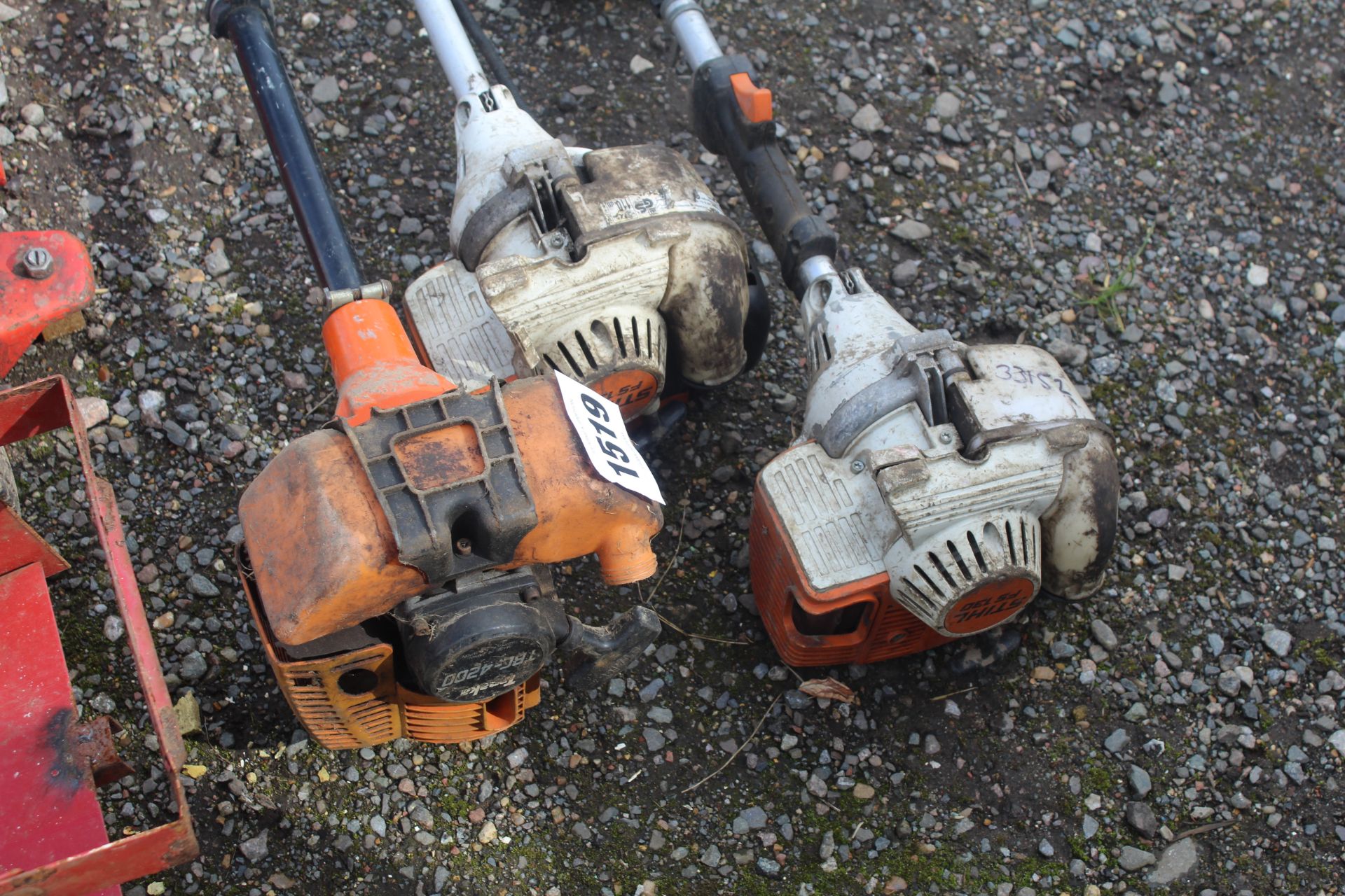 Various strimmers. For spares. V - Image 3 of 4