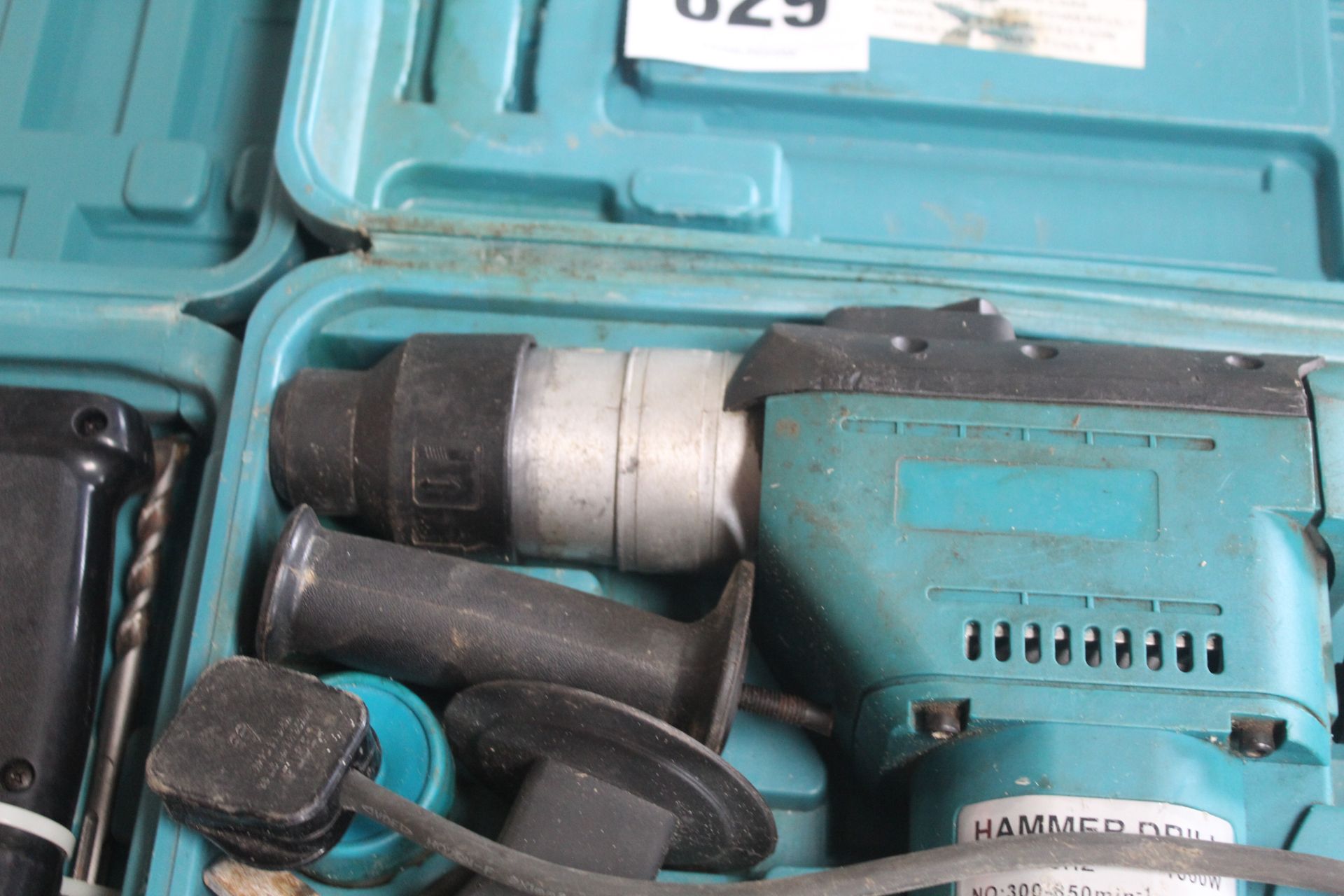 240v Hammer drill in case. - Bild 2 aus 7