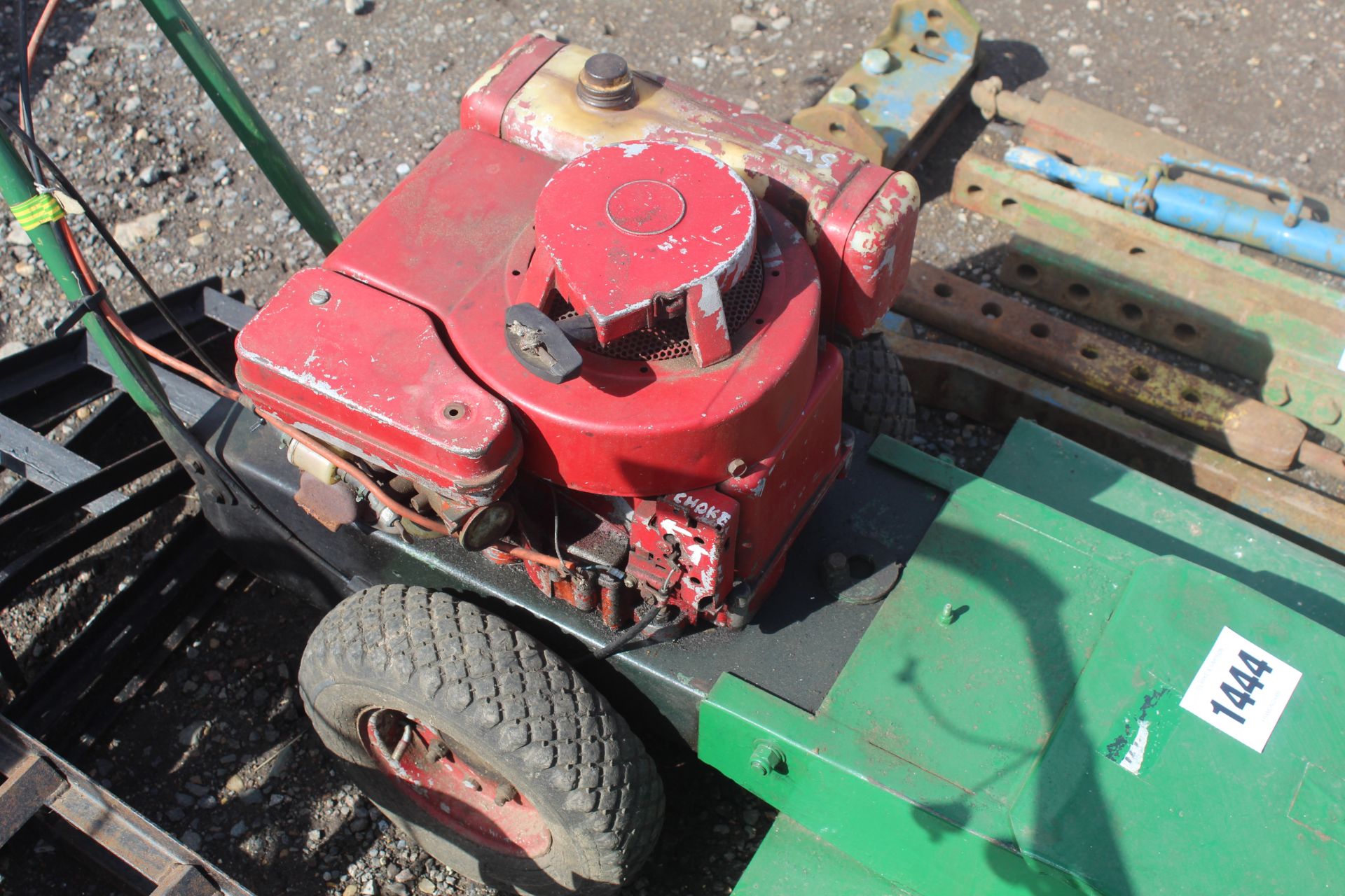 Hayter Osprey rough cut mower. V - Image 3 of 7