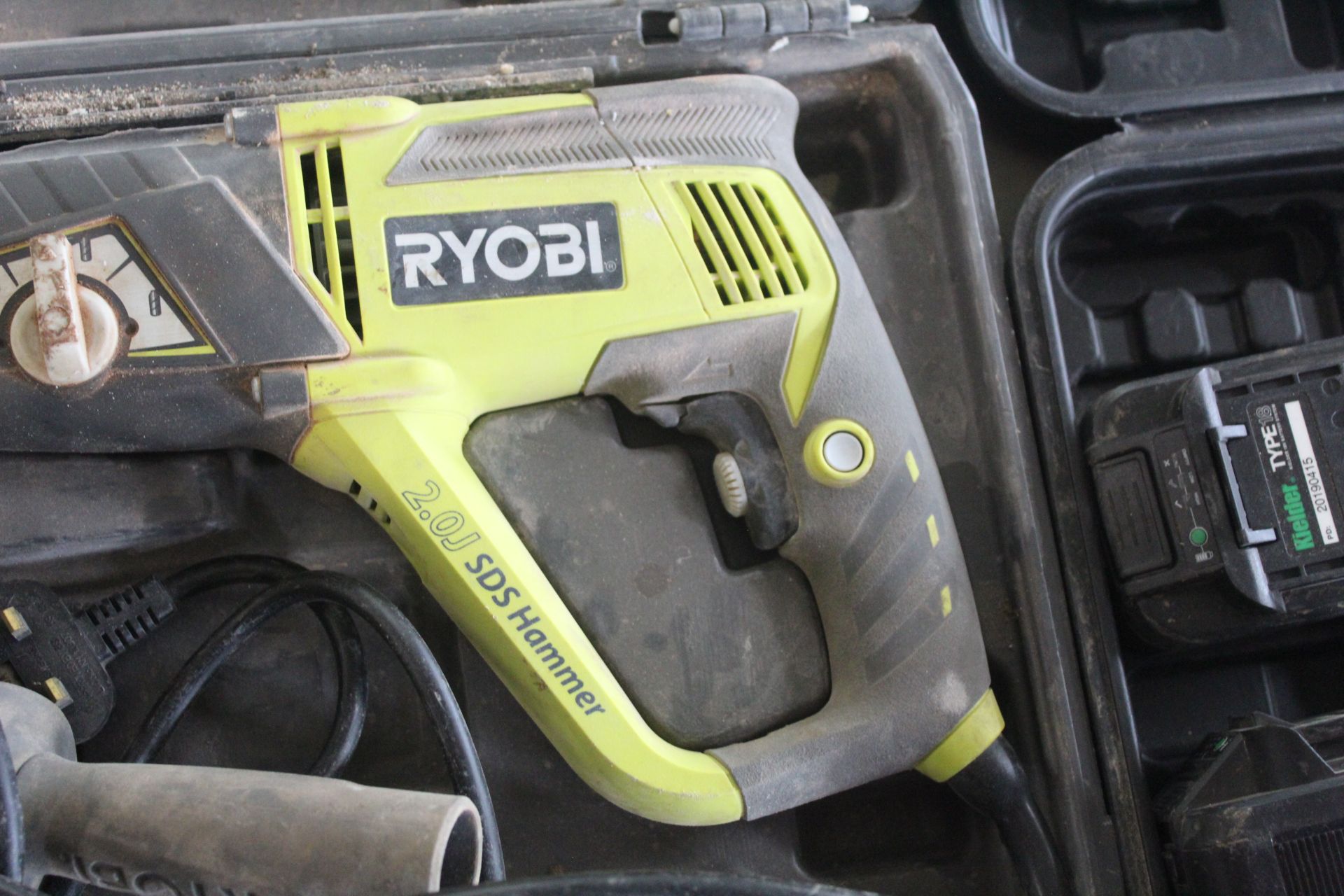 Ryobi 240v SDS hammer drill. - Image 3 of 7