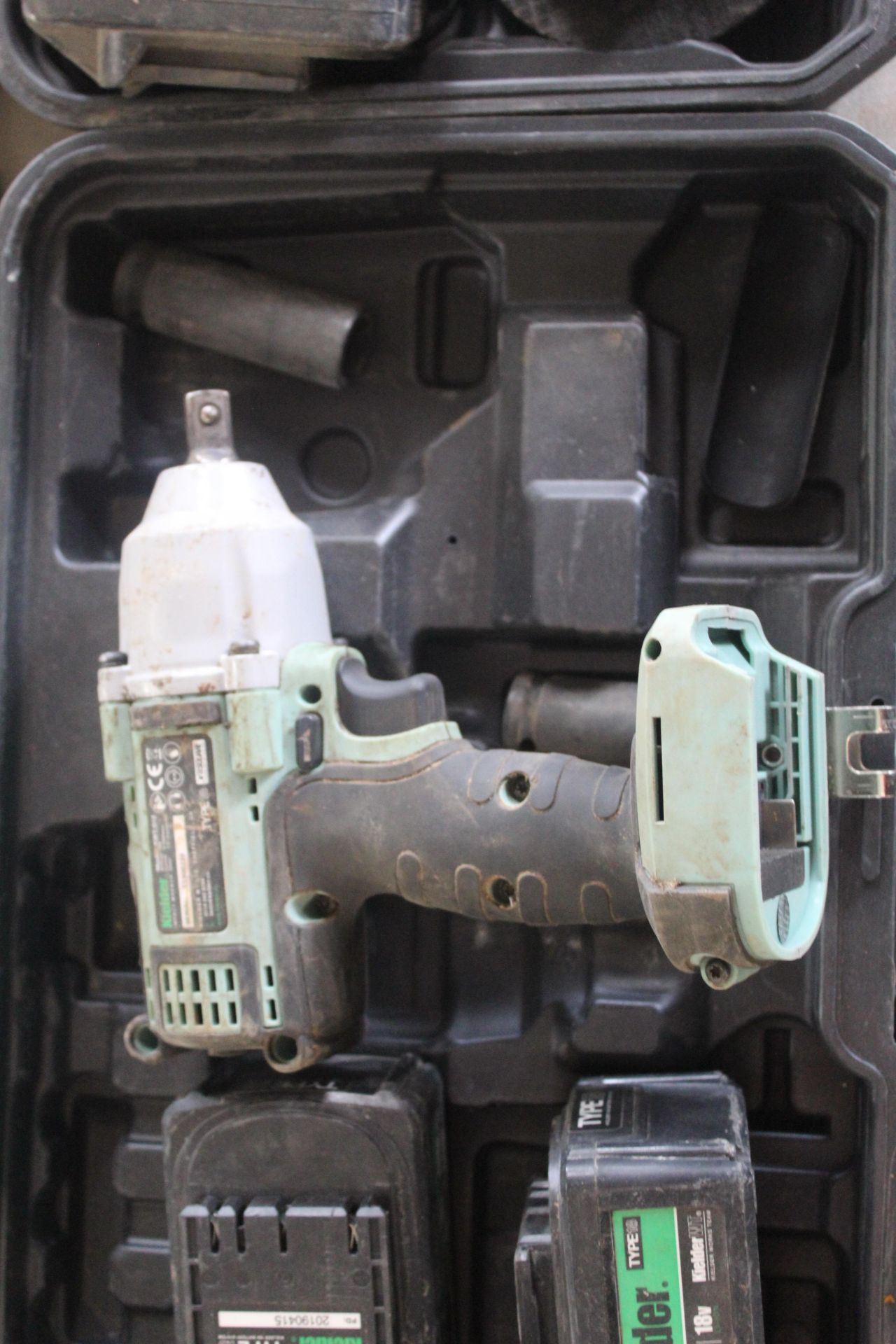 Kielder 18v impact gun, 2x batteries (no charger). - Image 3 of 4