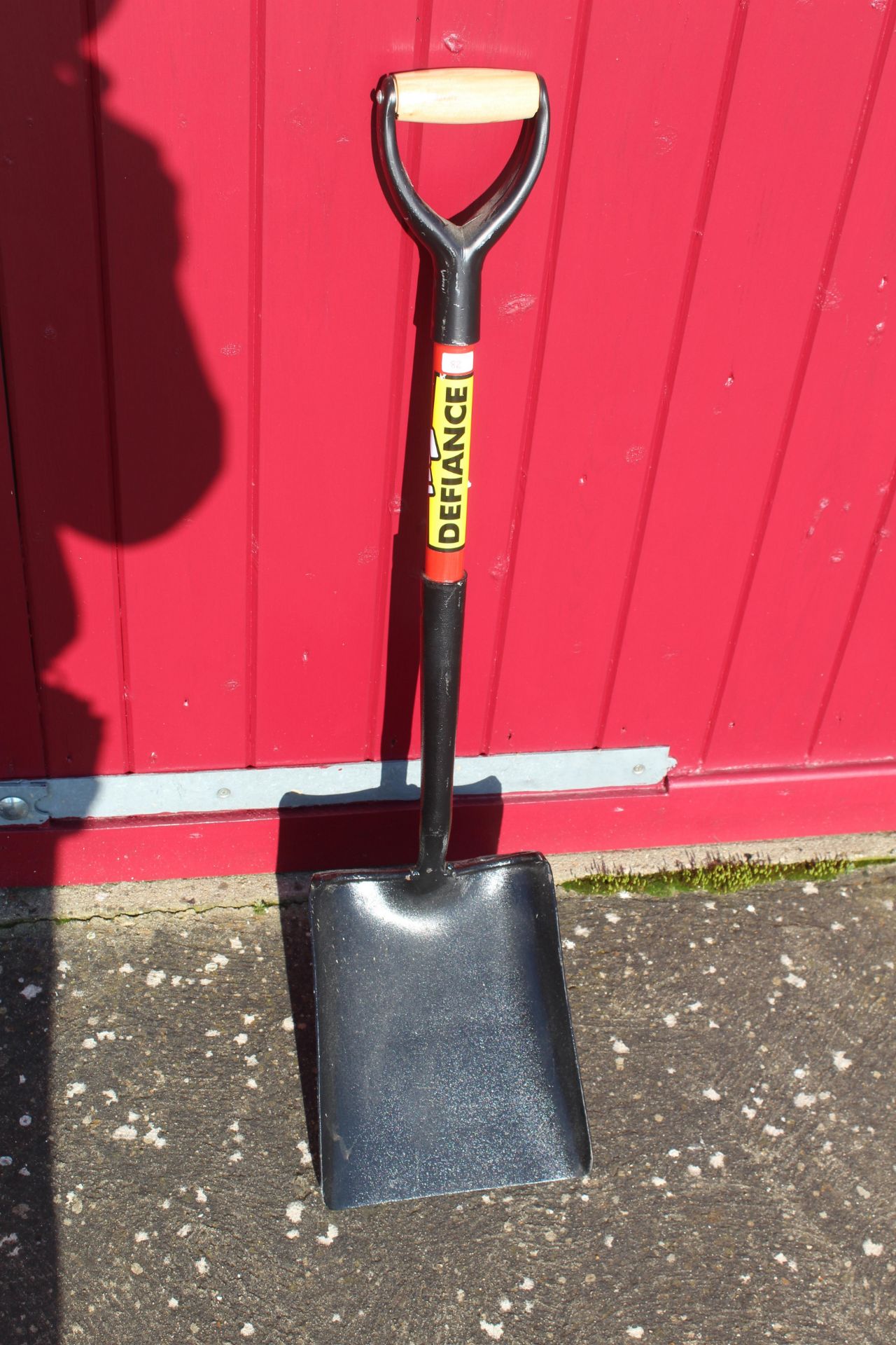 Professional groundwork tool. V