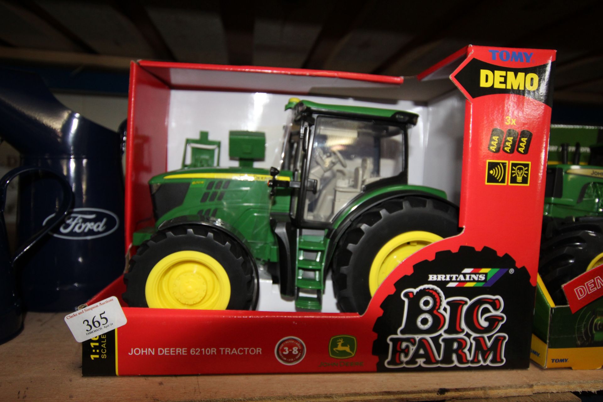 Britains Big Farm John Deere 6210R Tractor 1/16 scale. V