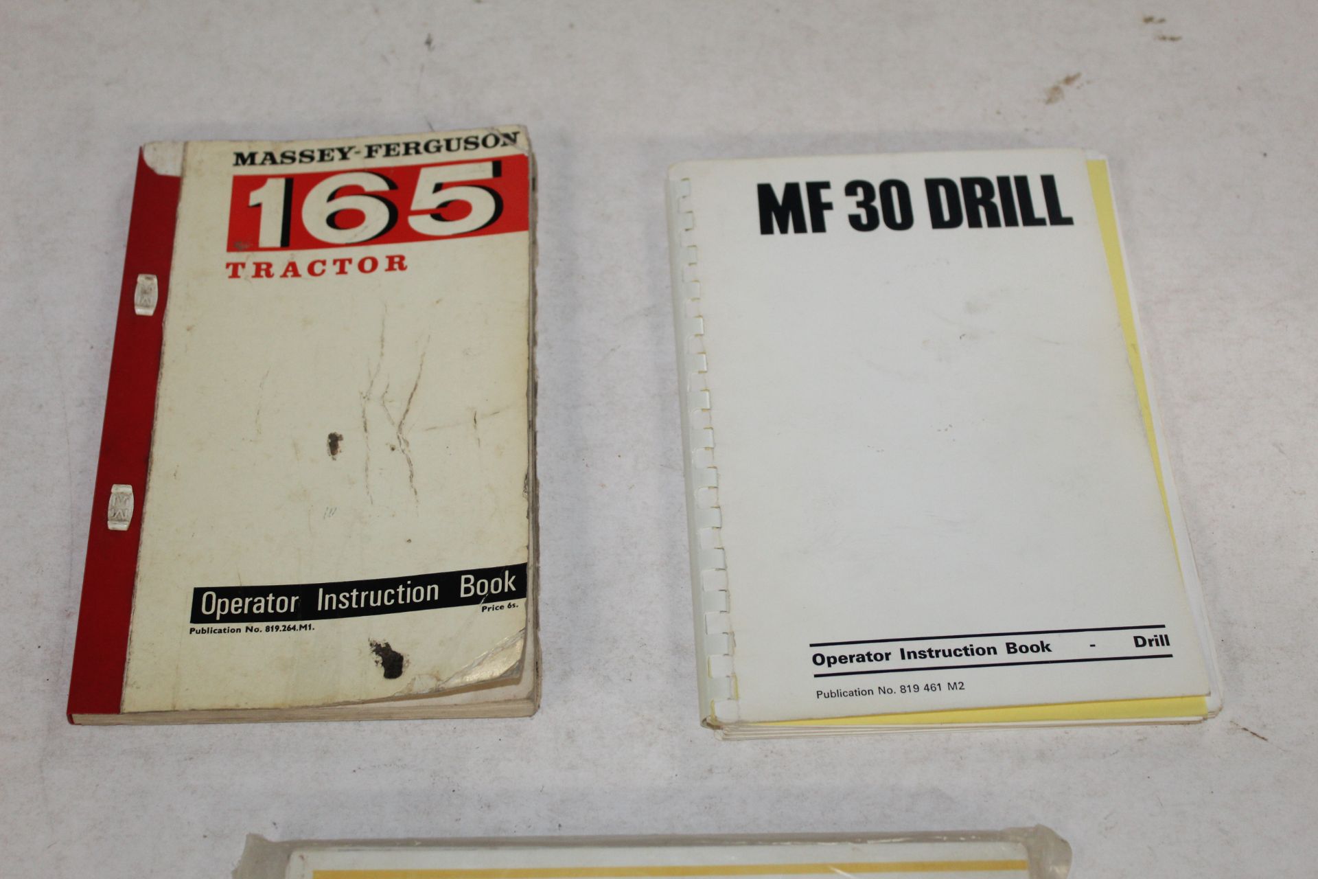 Various Massey Ferguson manuals. - Image 3 of 3