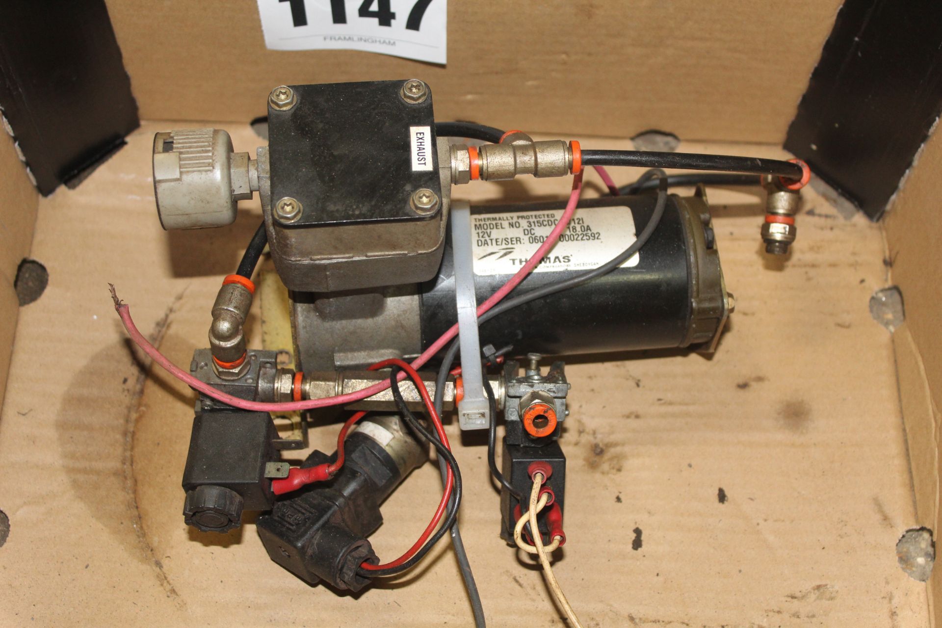 Thomas 12v air compressor & solenoids. V