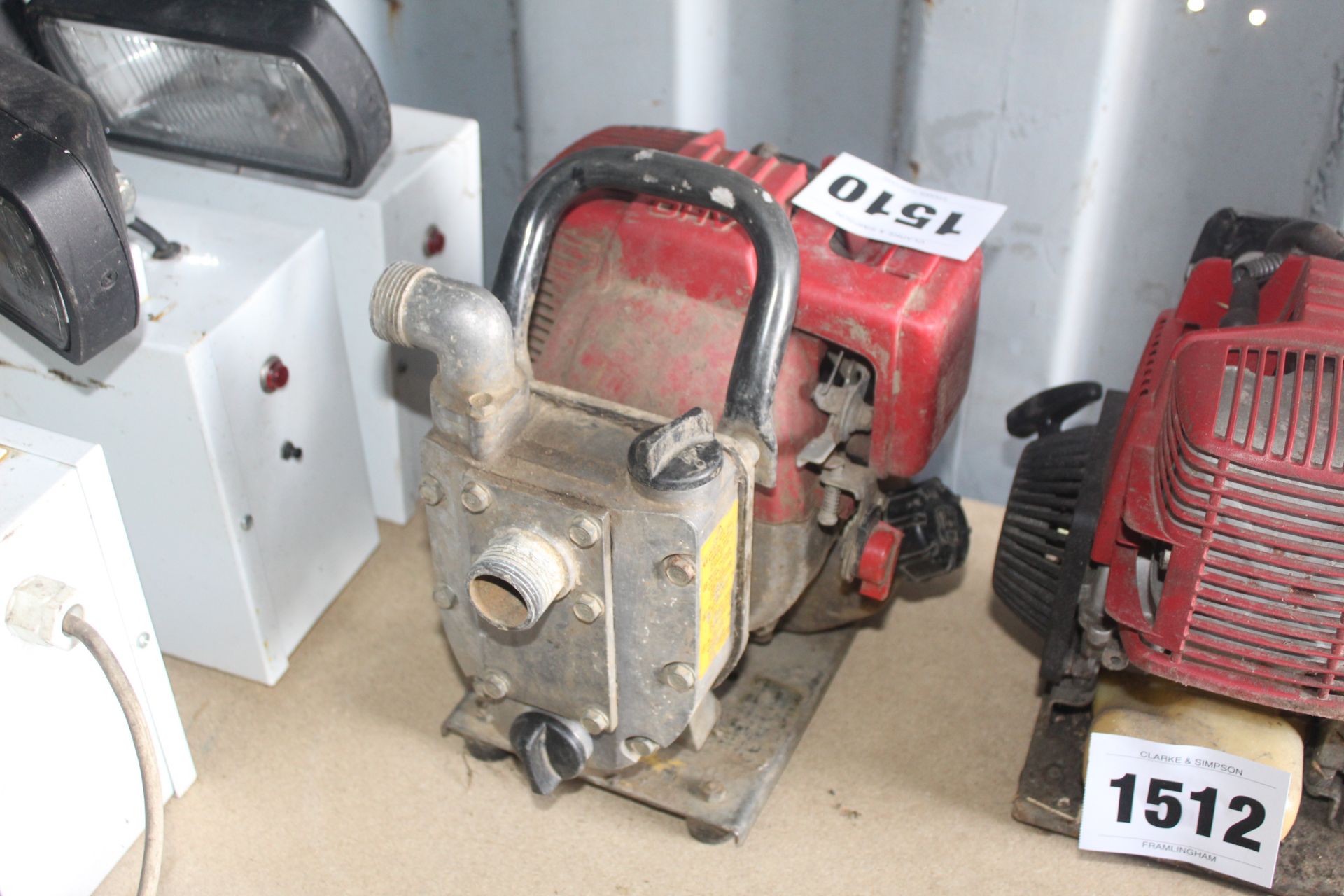 Honda driven water pump. V - Bild 2 aus 2