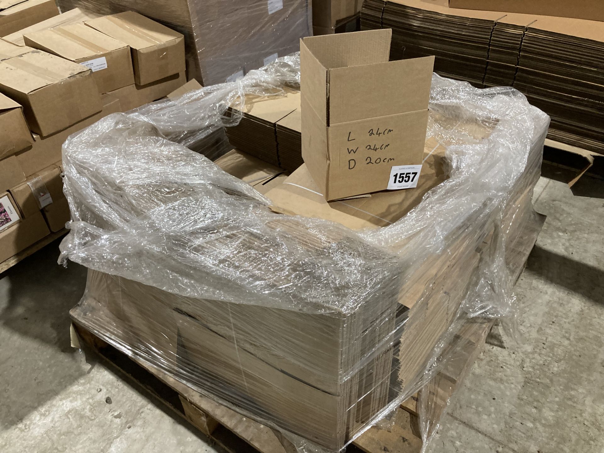 Part pallet of approx 24x24x20 single wall cardboa