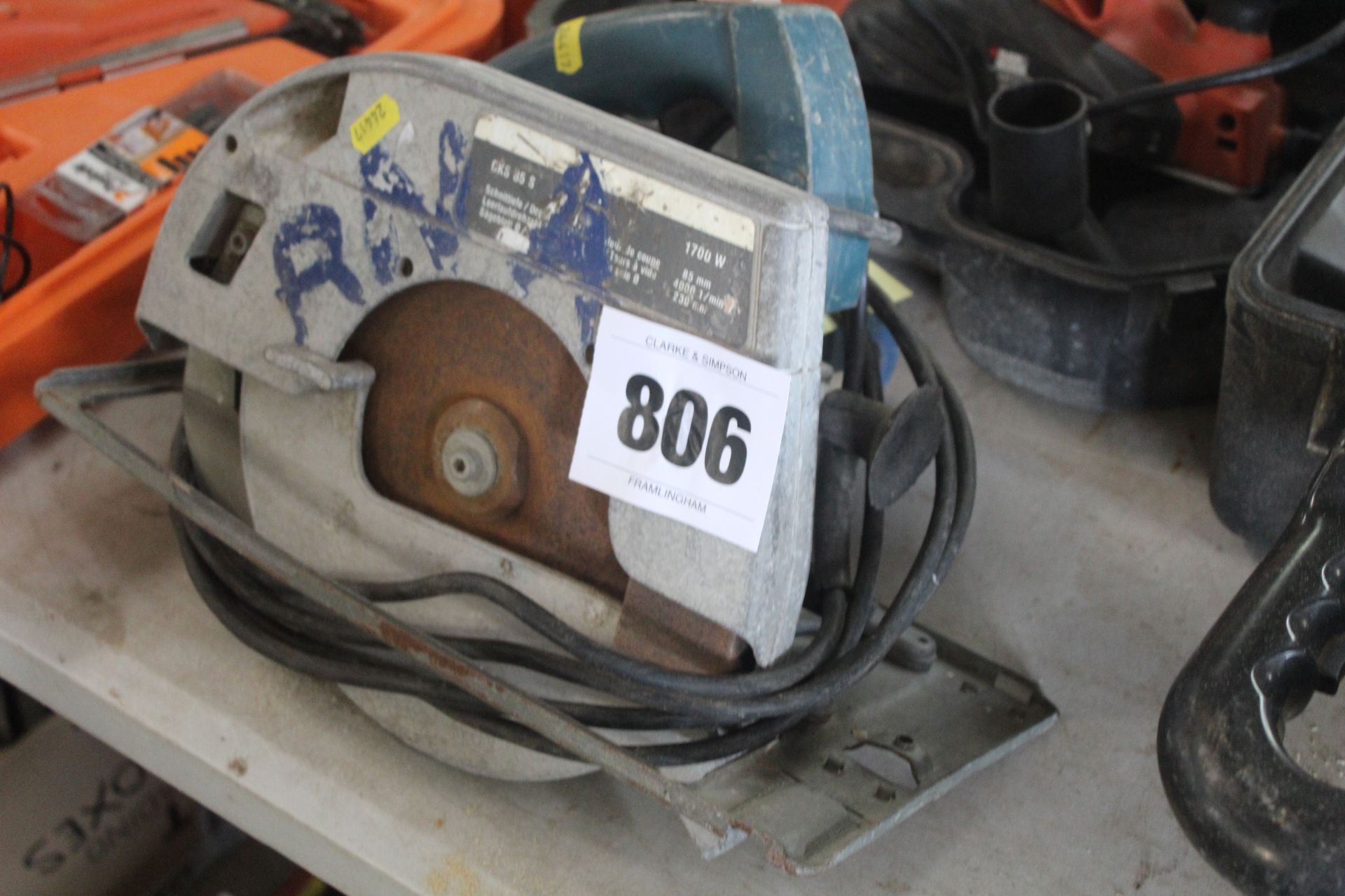 110v Bosch circular saw. - Bild 3 aus 4