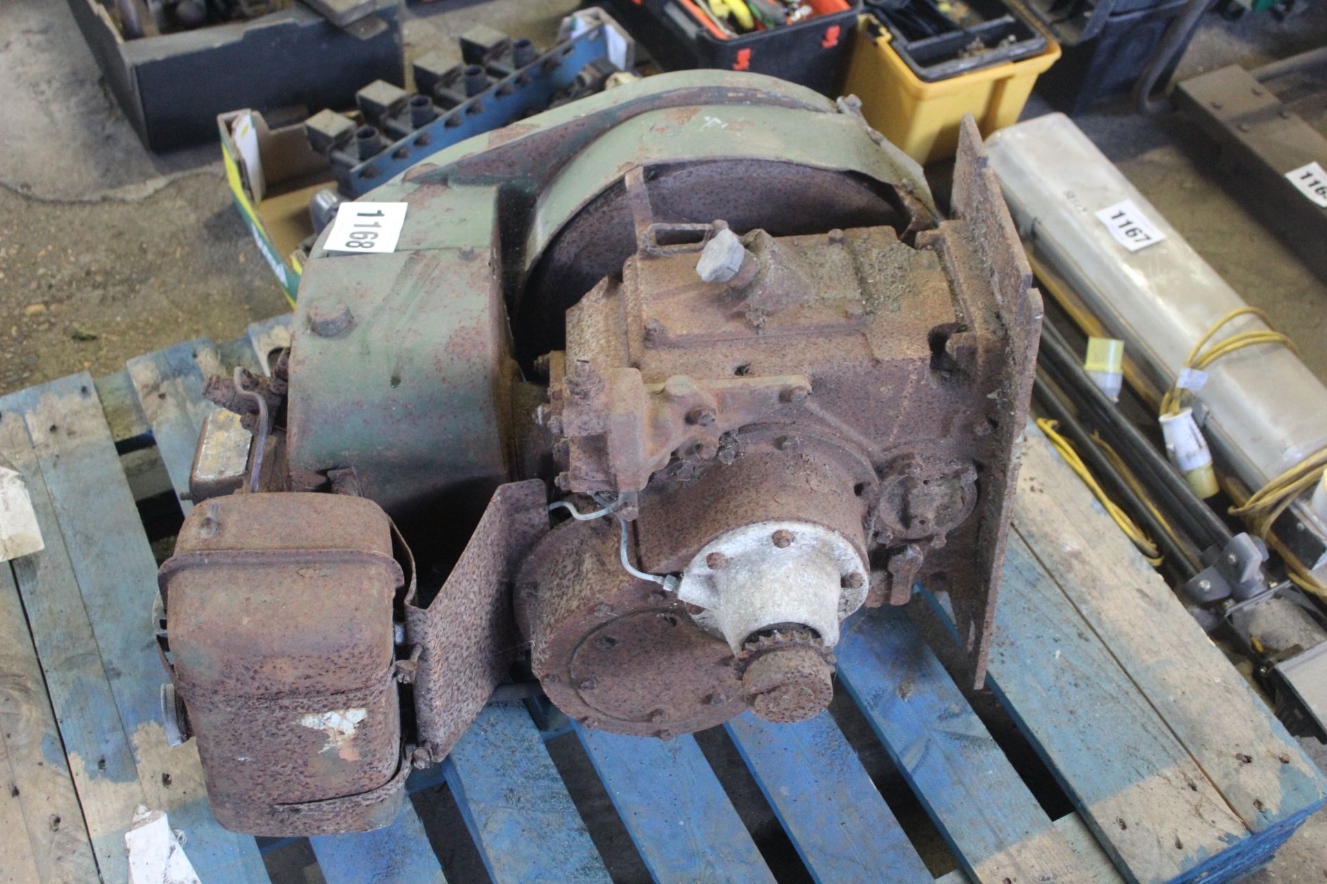 Petter diesel engine. For spares or repair.