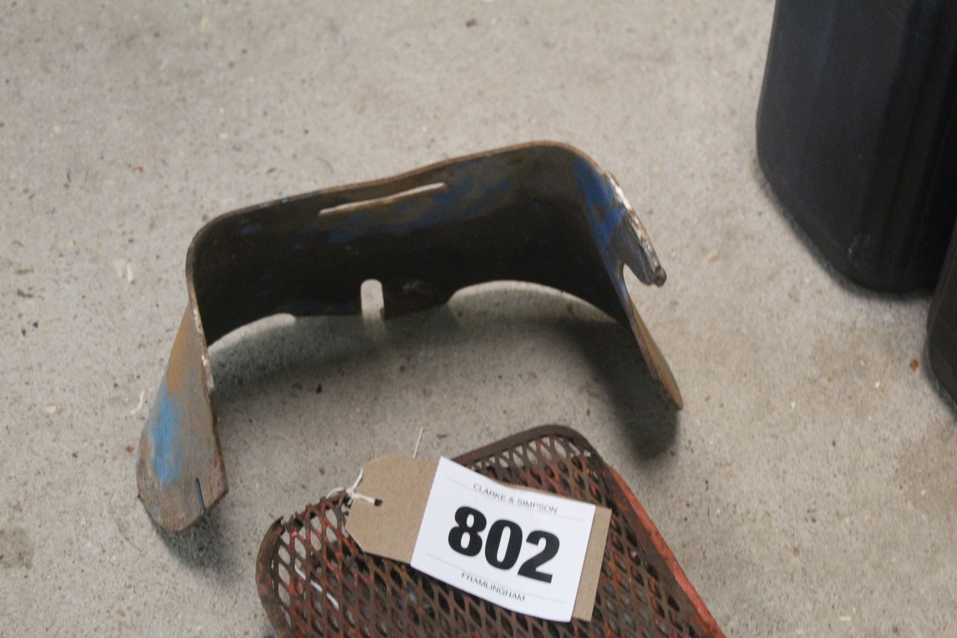 Ford 5000 PTO cover. - Image 3 of 3