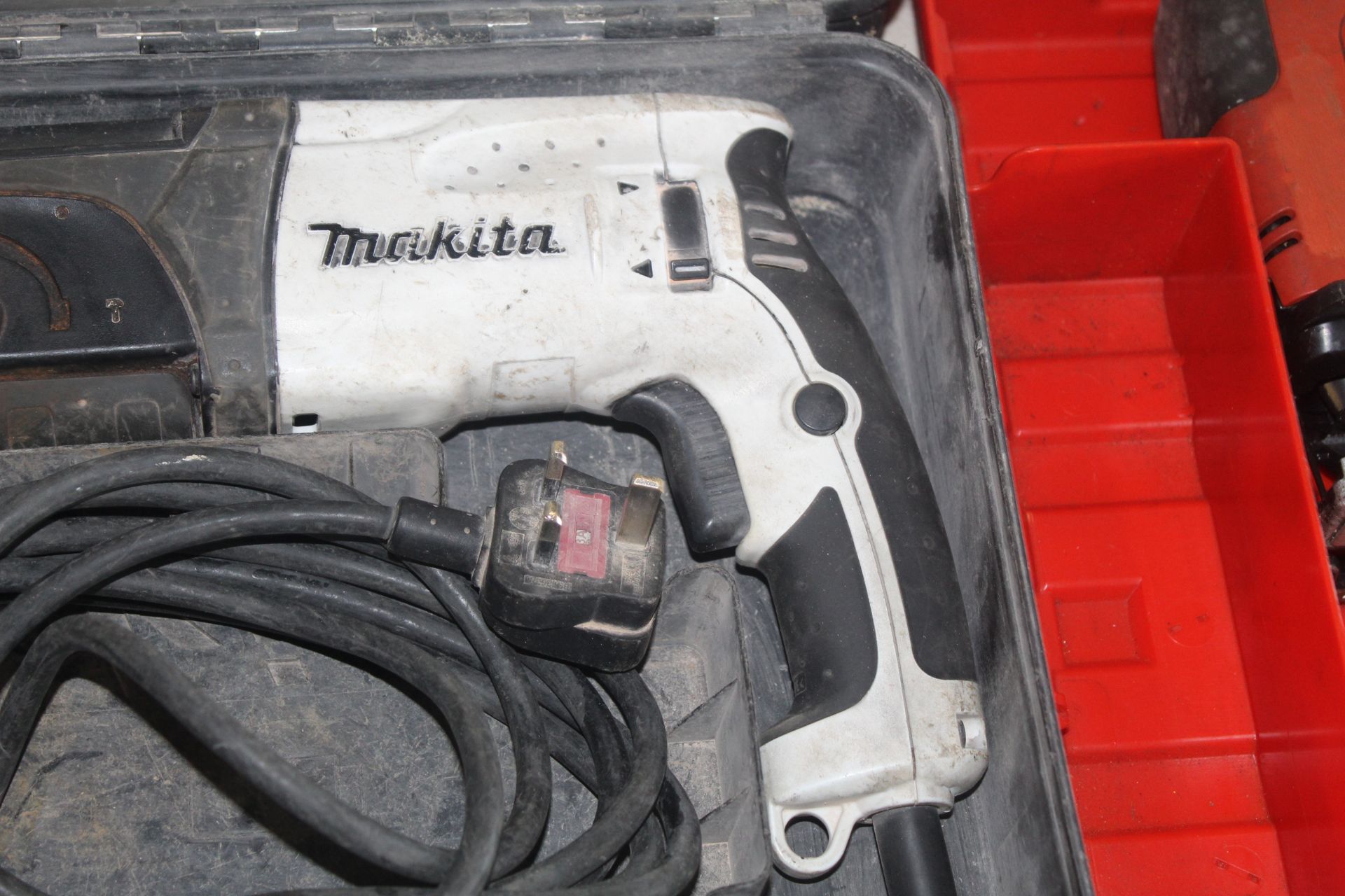 240v Makita rotary hammer drill. - Image 3 of 7