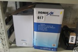 Sonic Air Humidifier. As new in box. V