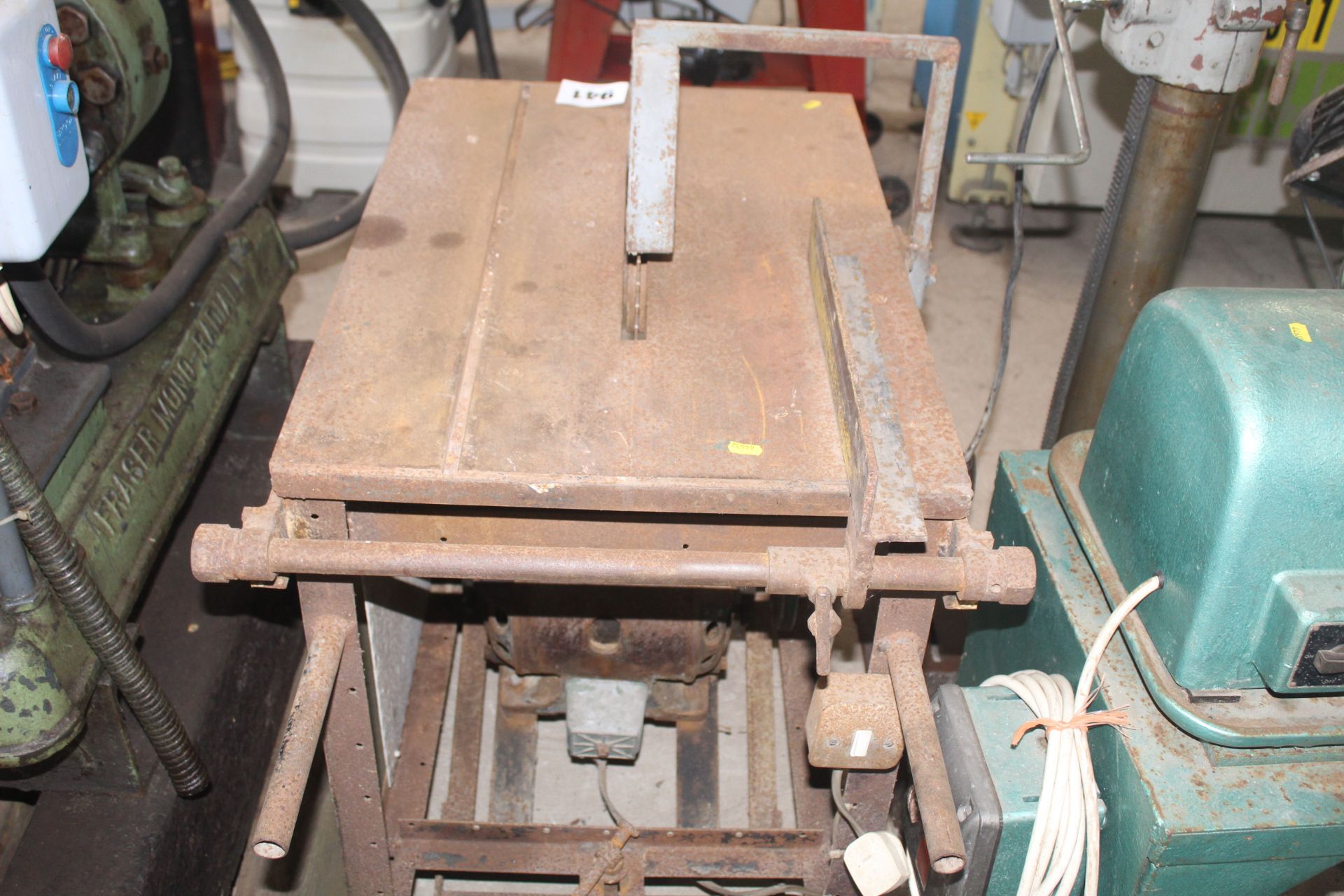 Electric saw bench. - Image 6 of 7