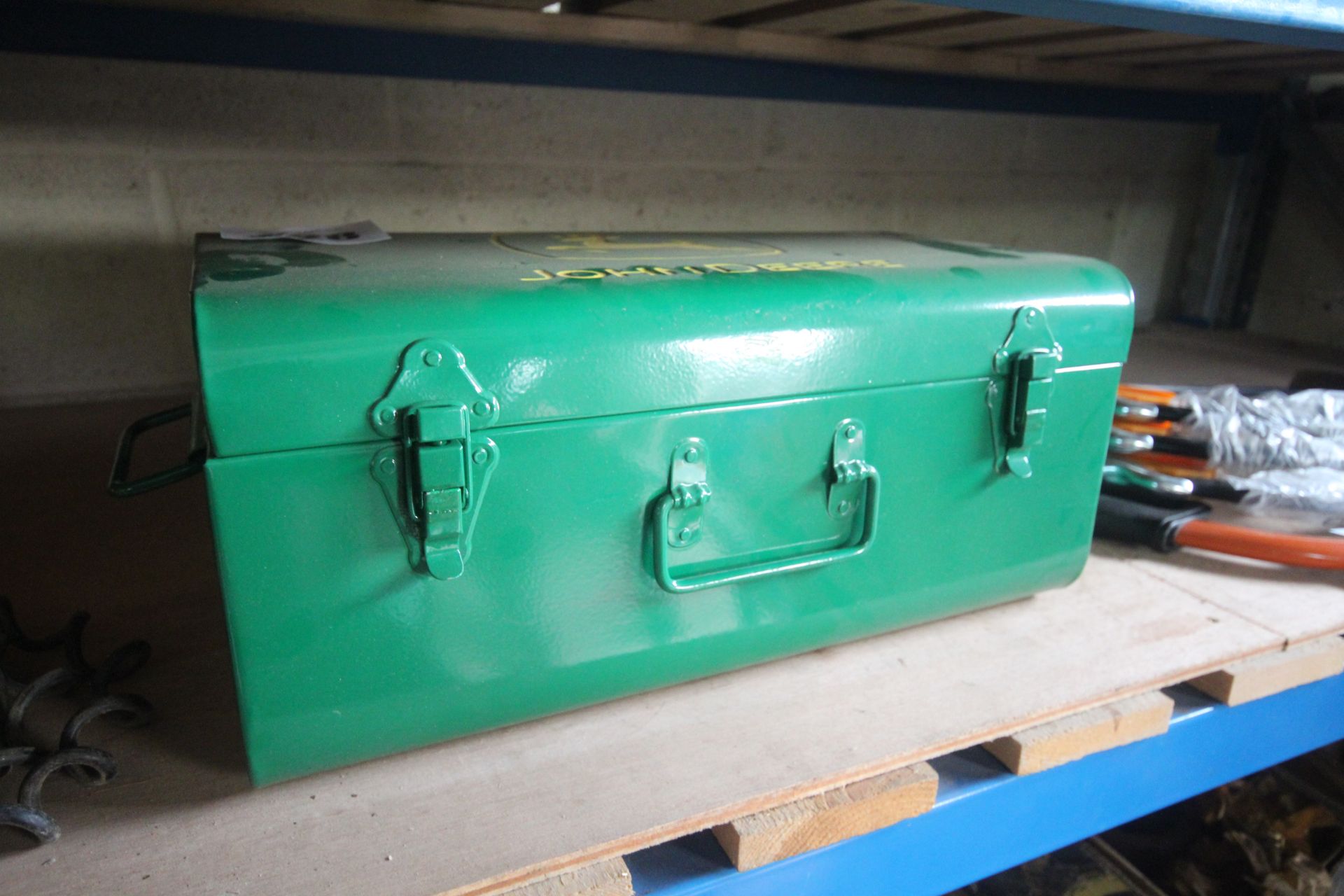 John Deere toolbox. - Image 2 of 2