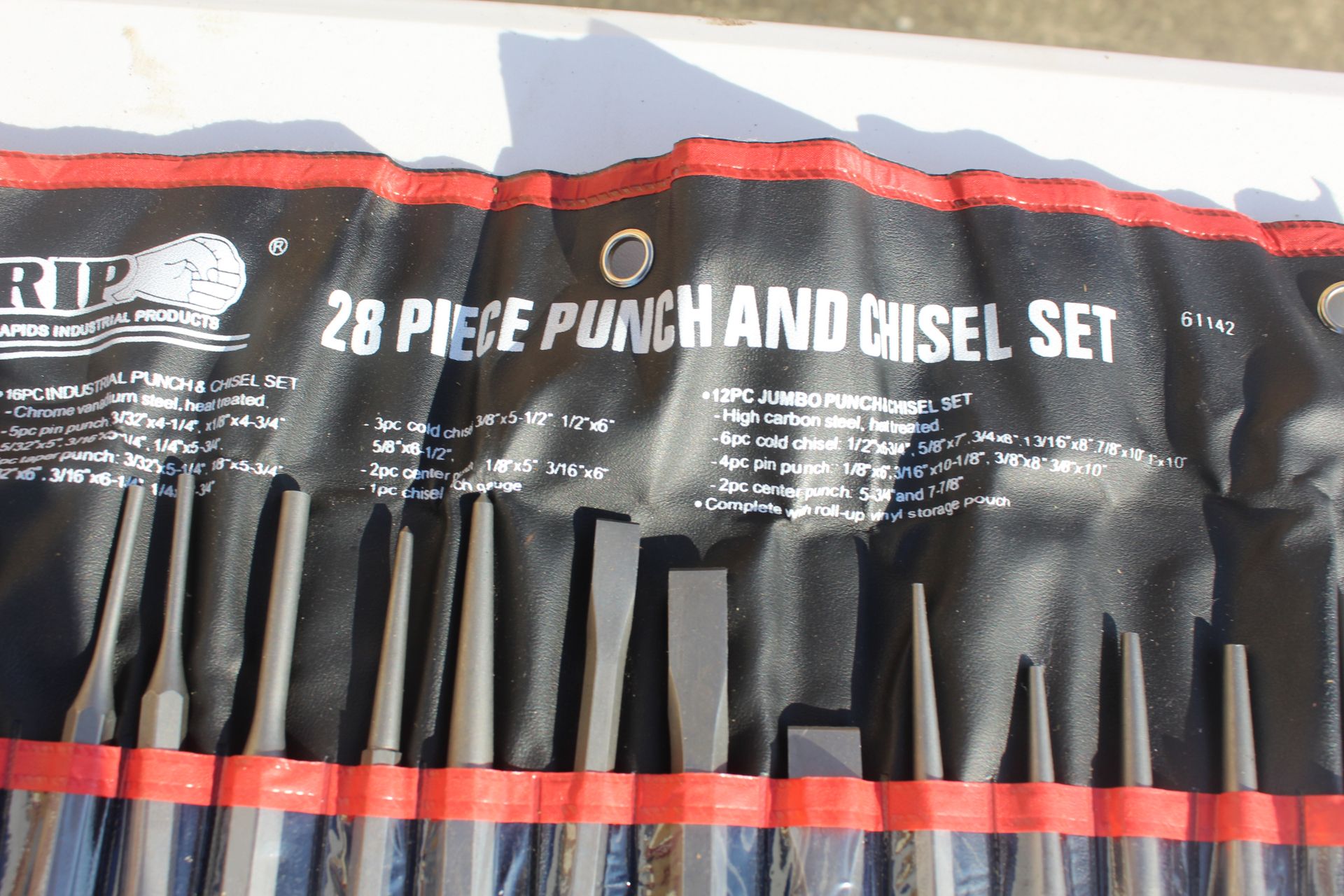 28 pce Punch & chisel set. V - Image 2 of 2