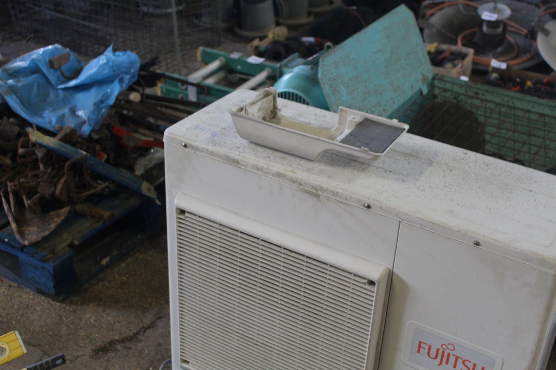 Fijitsu air conditioning unit. - Bild 2 aus 7