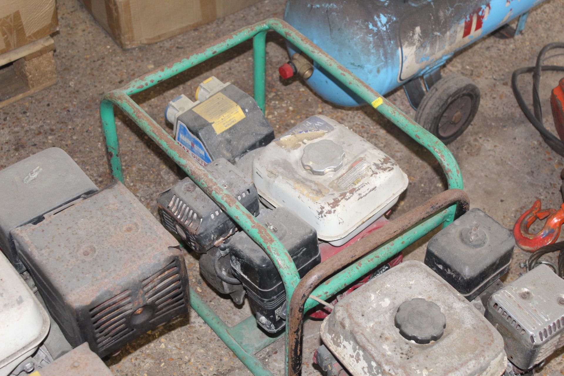 3x generators. V - Image 6 of 8