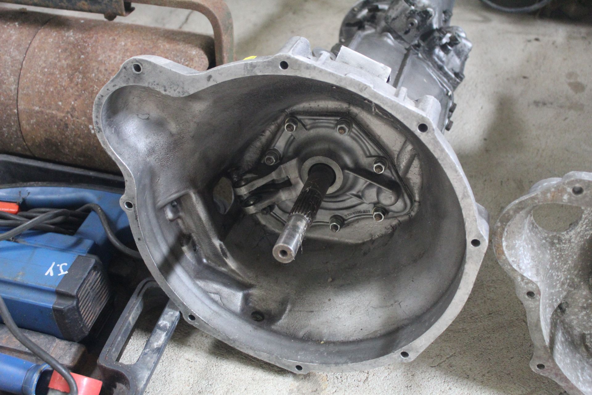 MGC gearbox with straight cut gears. - Image 2 of 4
