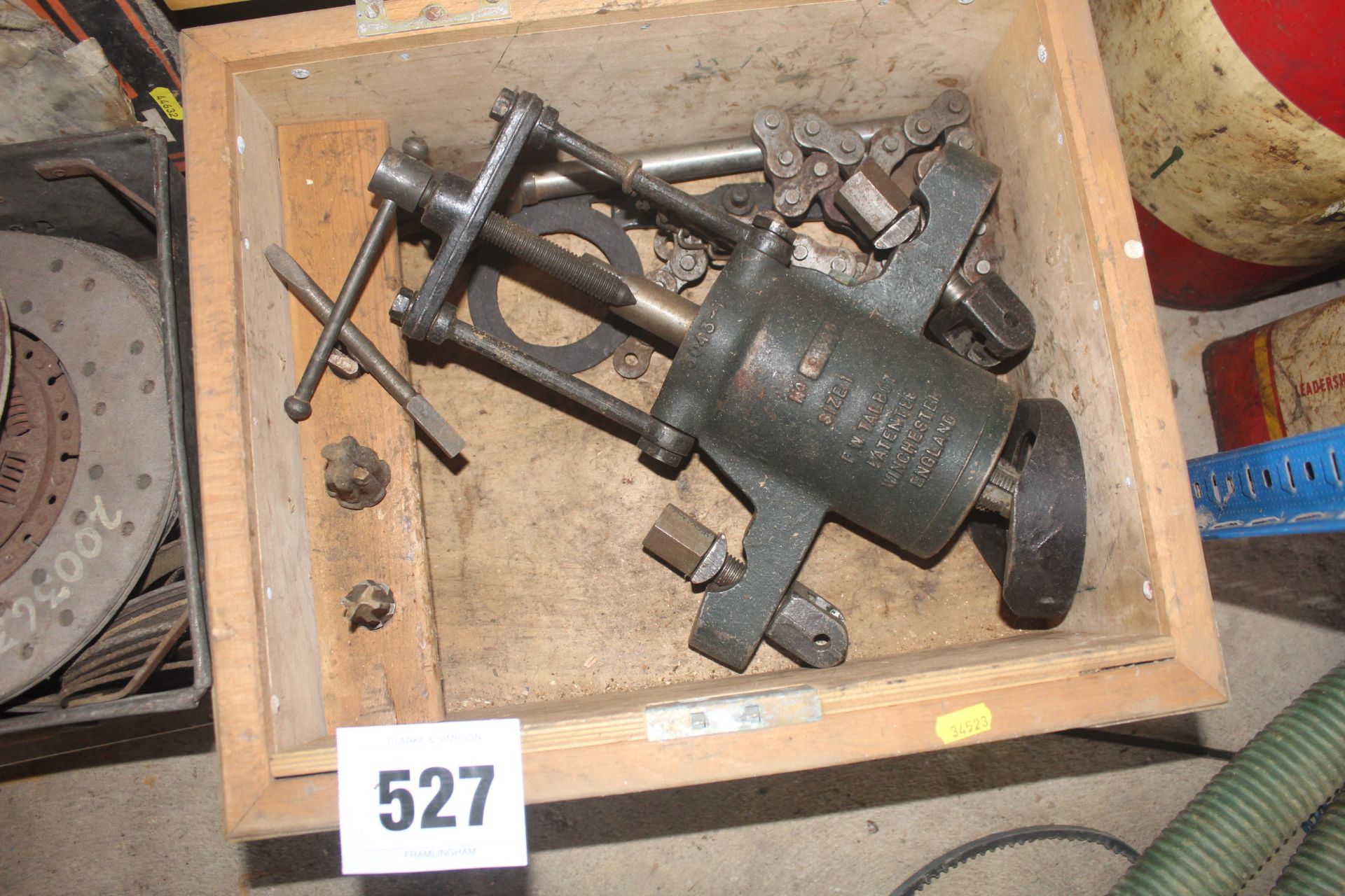 Talbot cast iron water main tapping machine. - Image 2 of 2