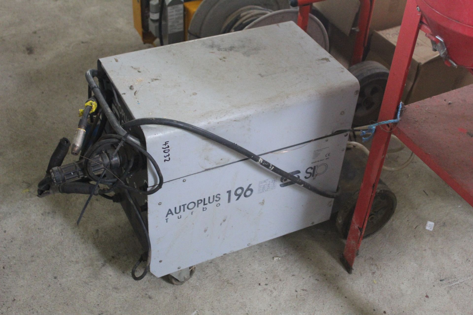 SIP Autoplus 196 MIG welder. V