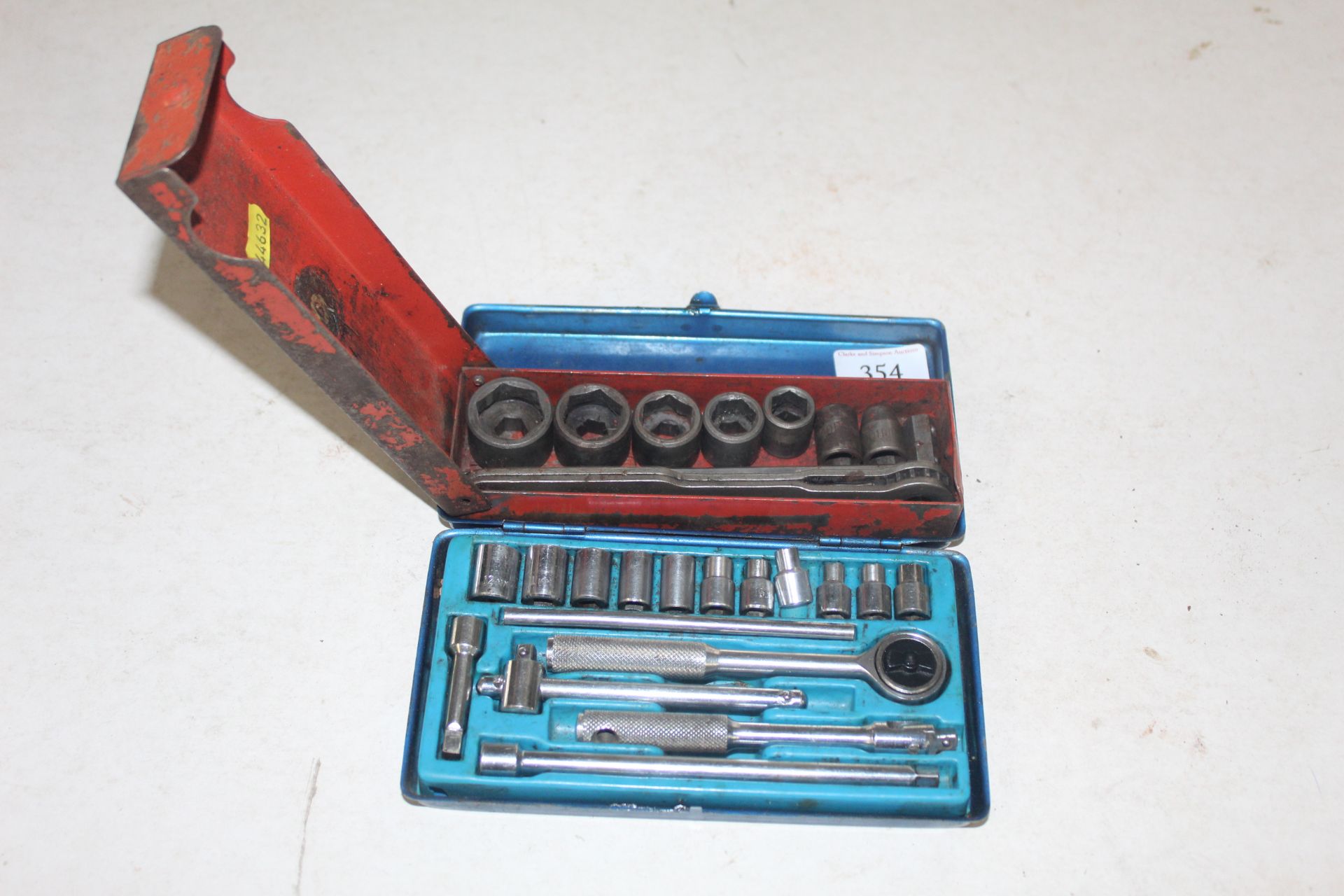 2x small socket sets.