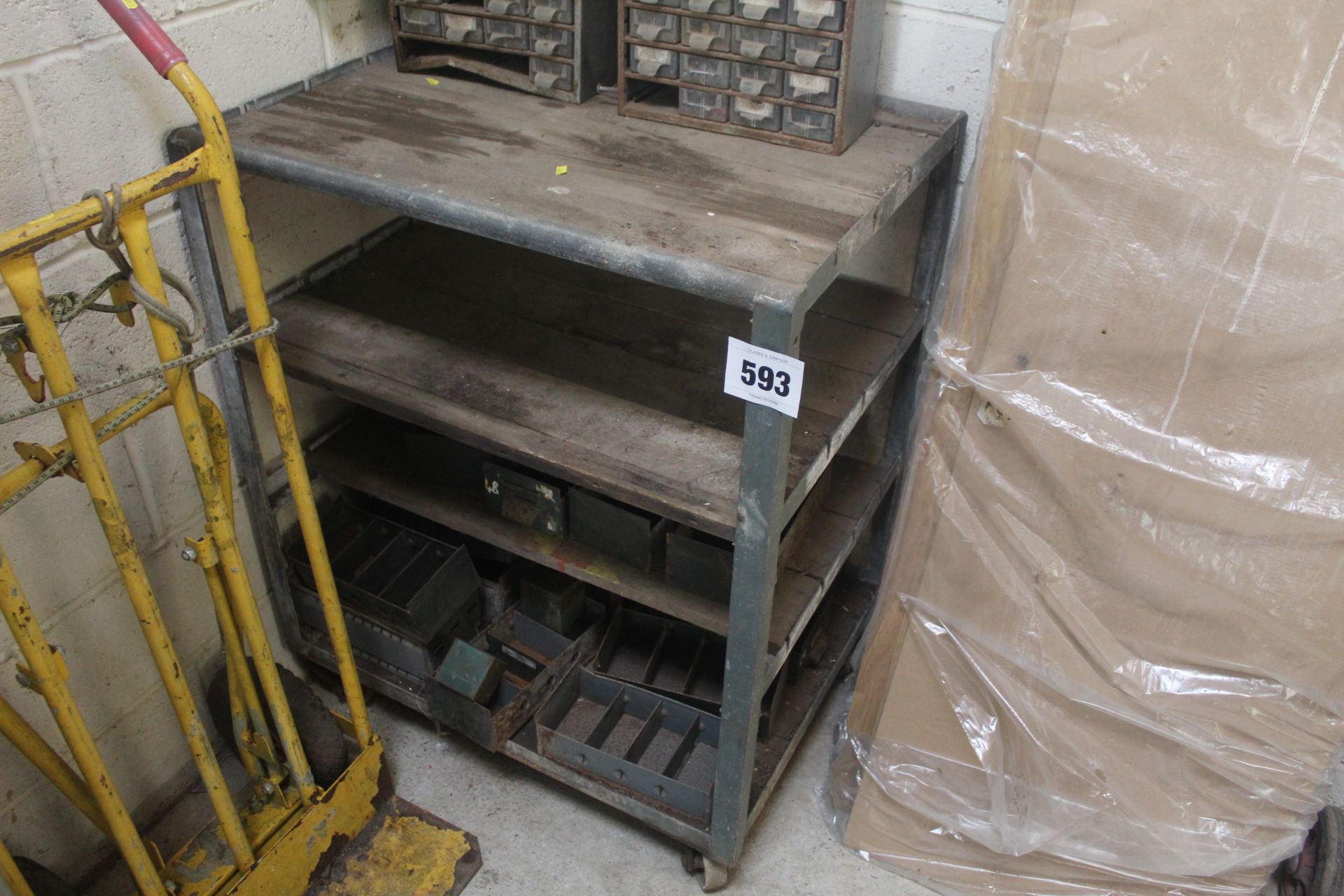 Workshop trolley. V