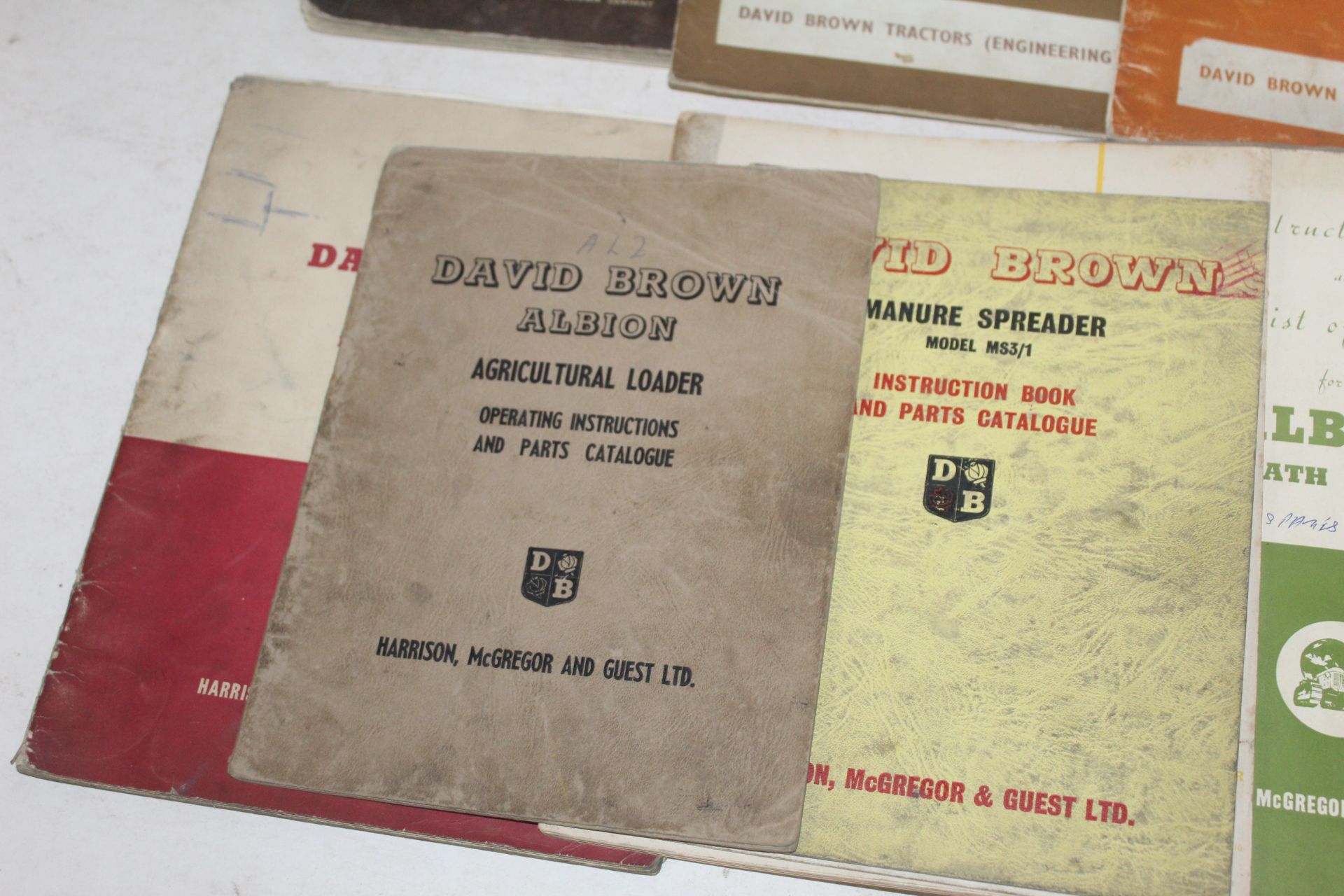 Various David Brown books/ manuals. - Image 2 of 3
