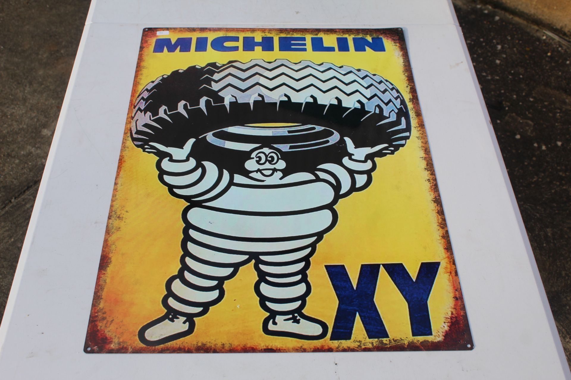 Large metal sign. V