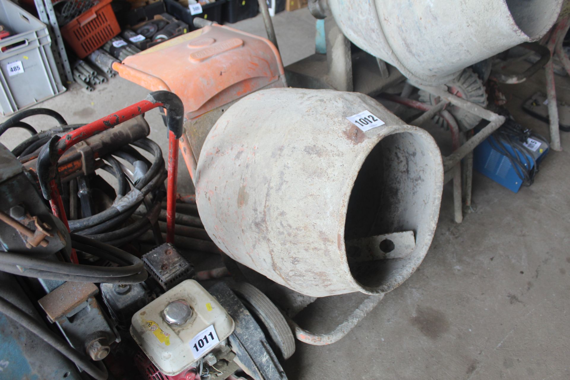 Belle MiniMix 150 petrol cement mixer. V