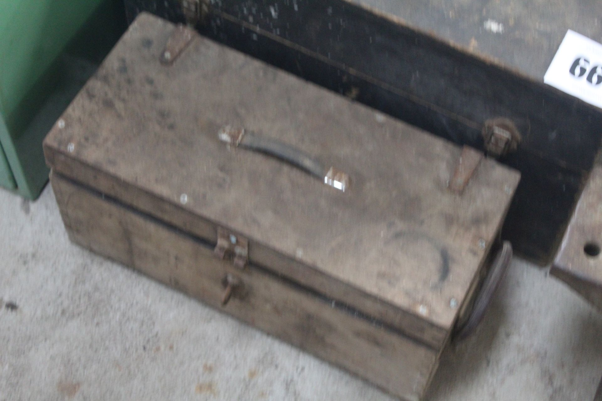 2x wooden tool chests. - Image 2 of 3