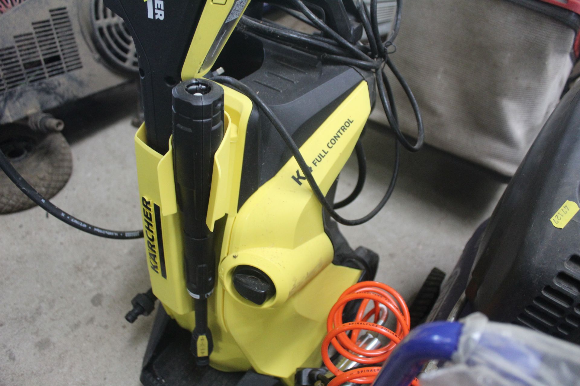 Karcher K4 pressure washer. - Bild 3 aus 7