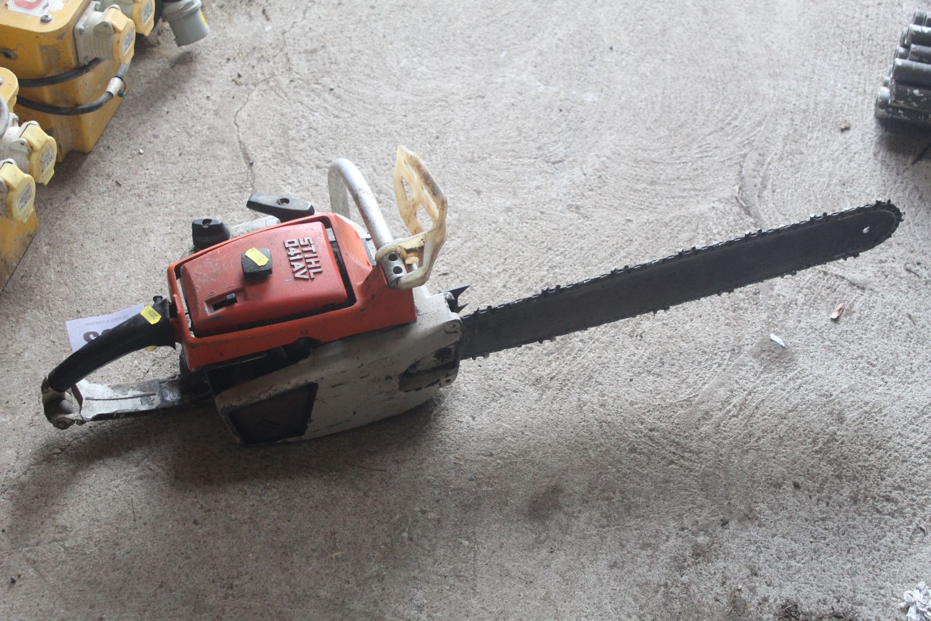 Stihl chainsaw. - Image 3 of 4