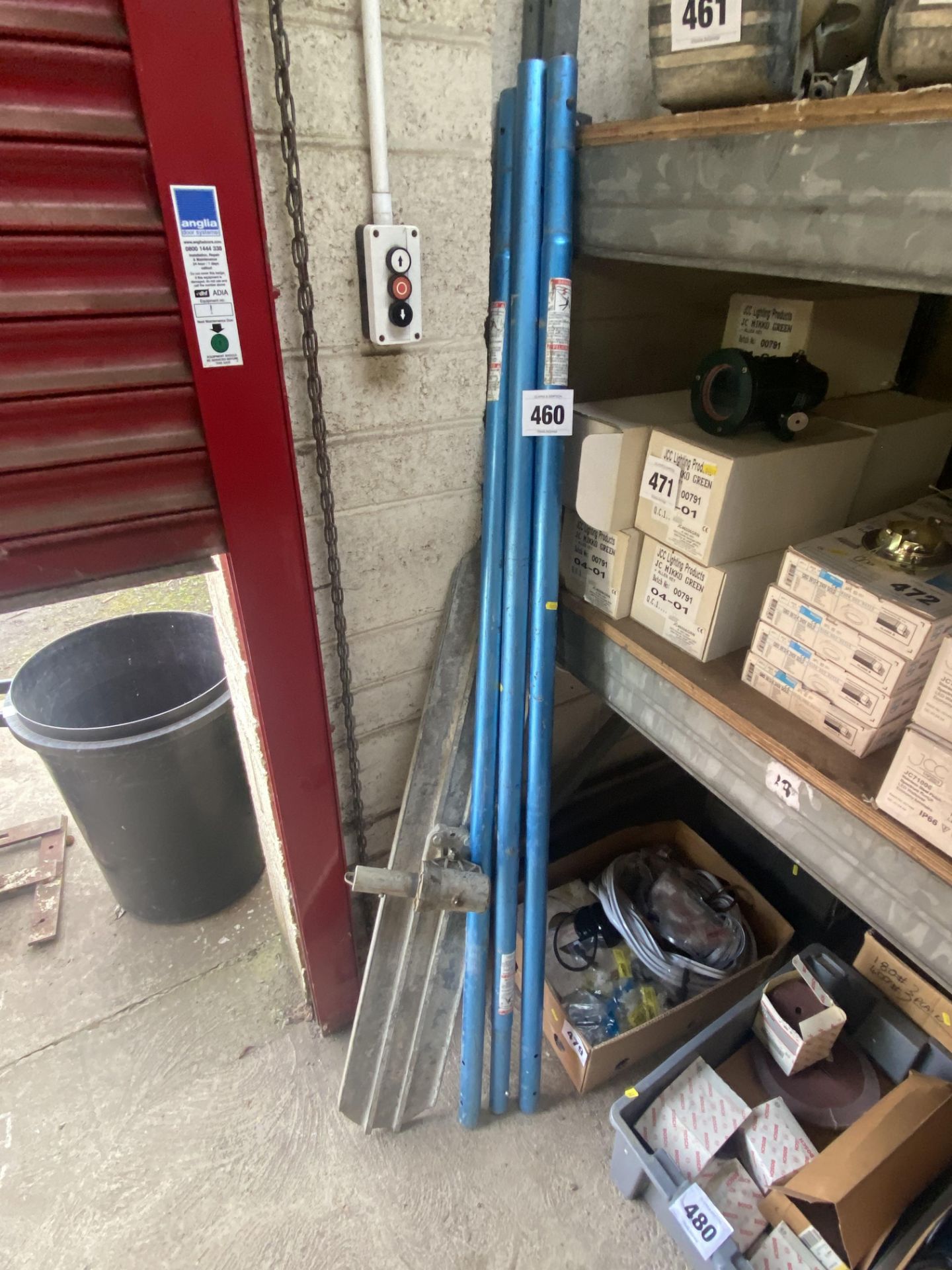 3x hand float poles and head. For sale on behalf of the Directors, pending liquidation. V - Bild 2 aus 4