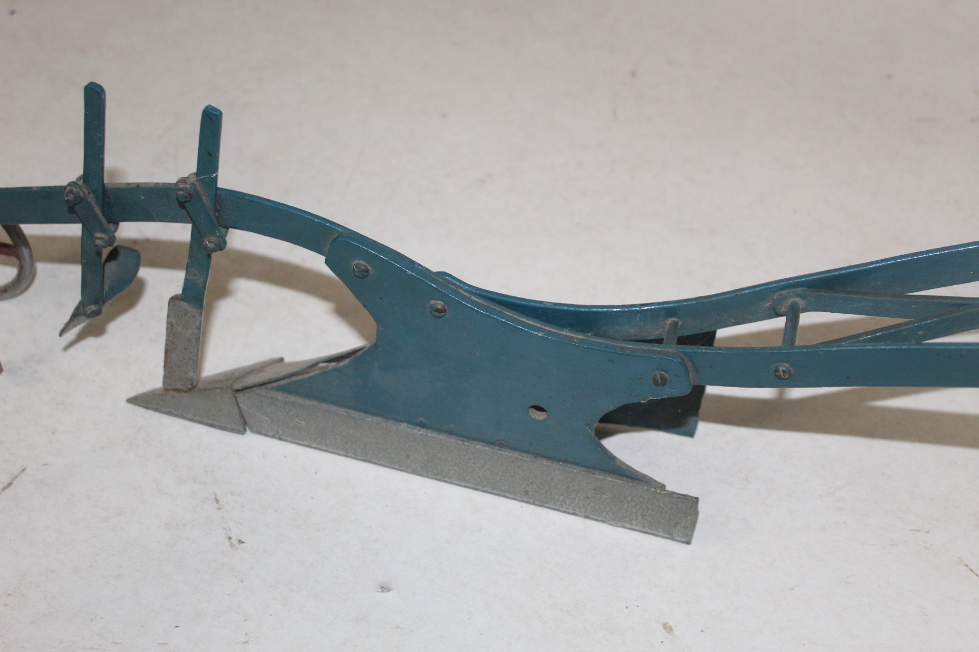 Model of a Ransomes horse plough. - Image 6 of 7