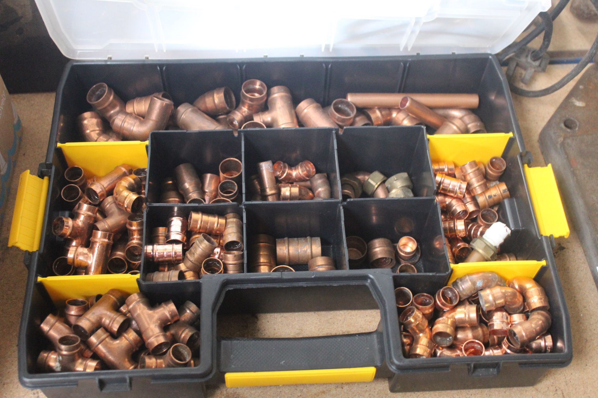 Various pipe fittings. - Image 3 of 3
