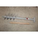 Fencepost auger. V