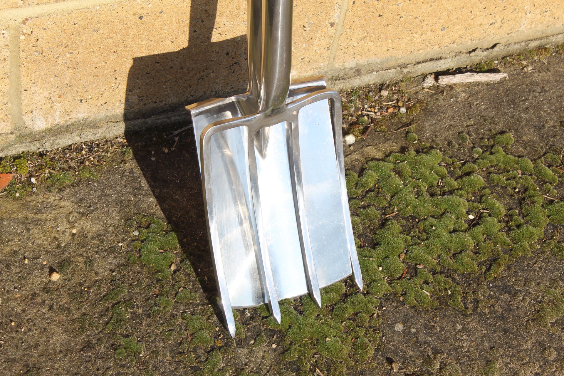 Stainless digging fork & spade. V - Image 2 of 2