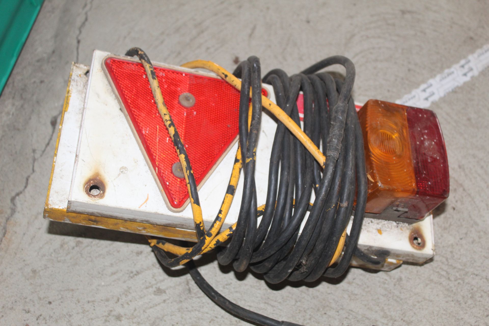 Trailer towing board lights. - Image 2 of 2