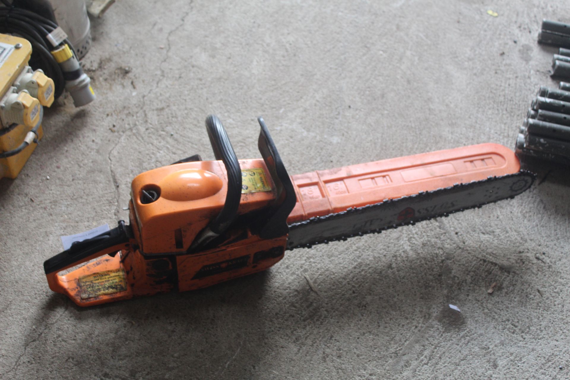 Swiss Kraft petrol chain saw. V - Bild 3 aus 4