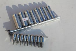 3/8in & 1/2in Torx socket set. V