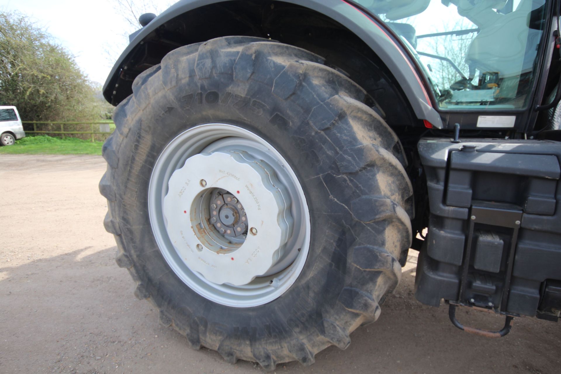 Massey Ferguson 8737 4WD tractor. Registration AY17 AVG. Date of first registration 14/03/2017. 4, - Image 24 of 104