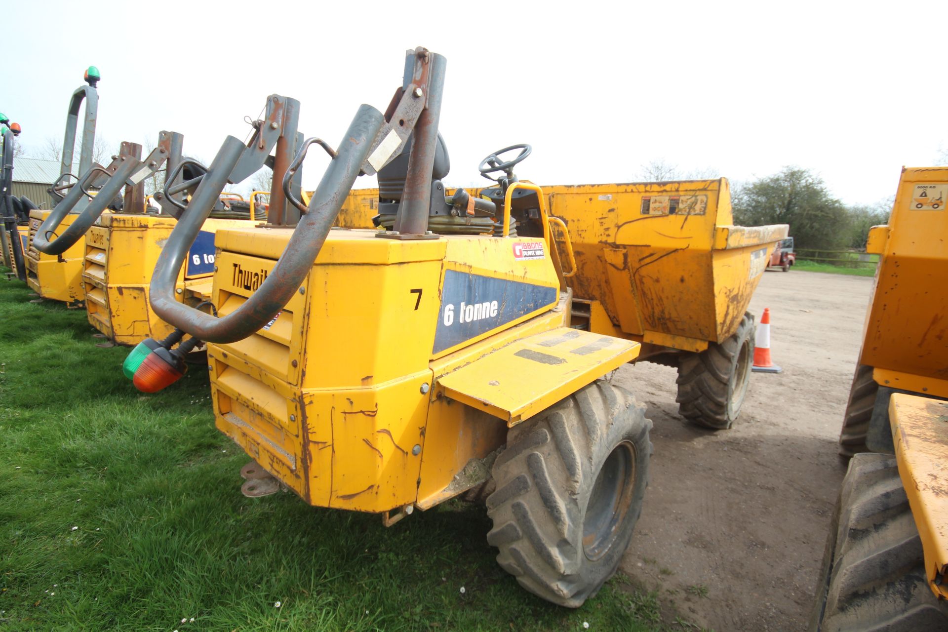 Thwaites 6T 4WD dumper. 2009. Hours TBC. Serial number SLCM565ZZ90887177. 405/70-20 wheels and - Image 3 of 35