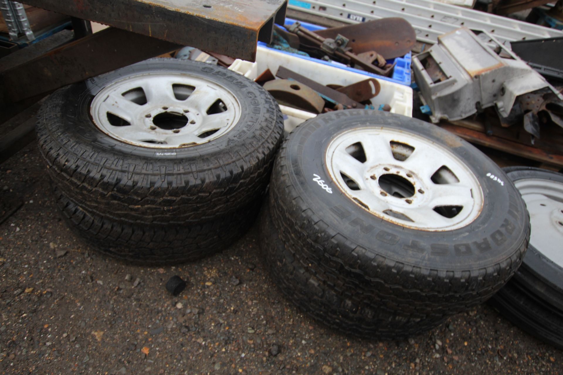 4x wheels and tyres for Mitsubishi L200. V