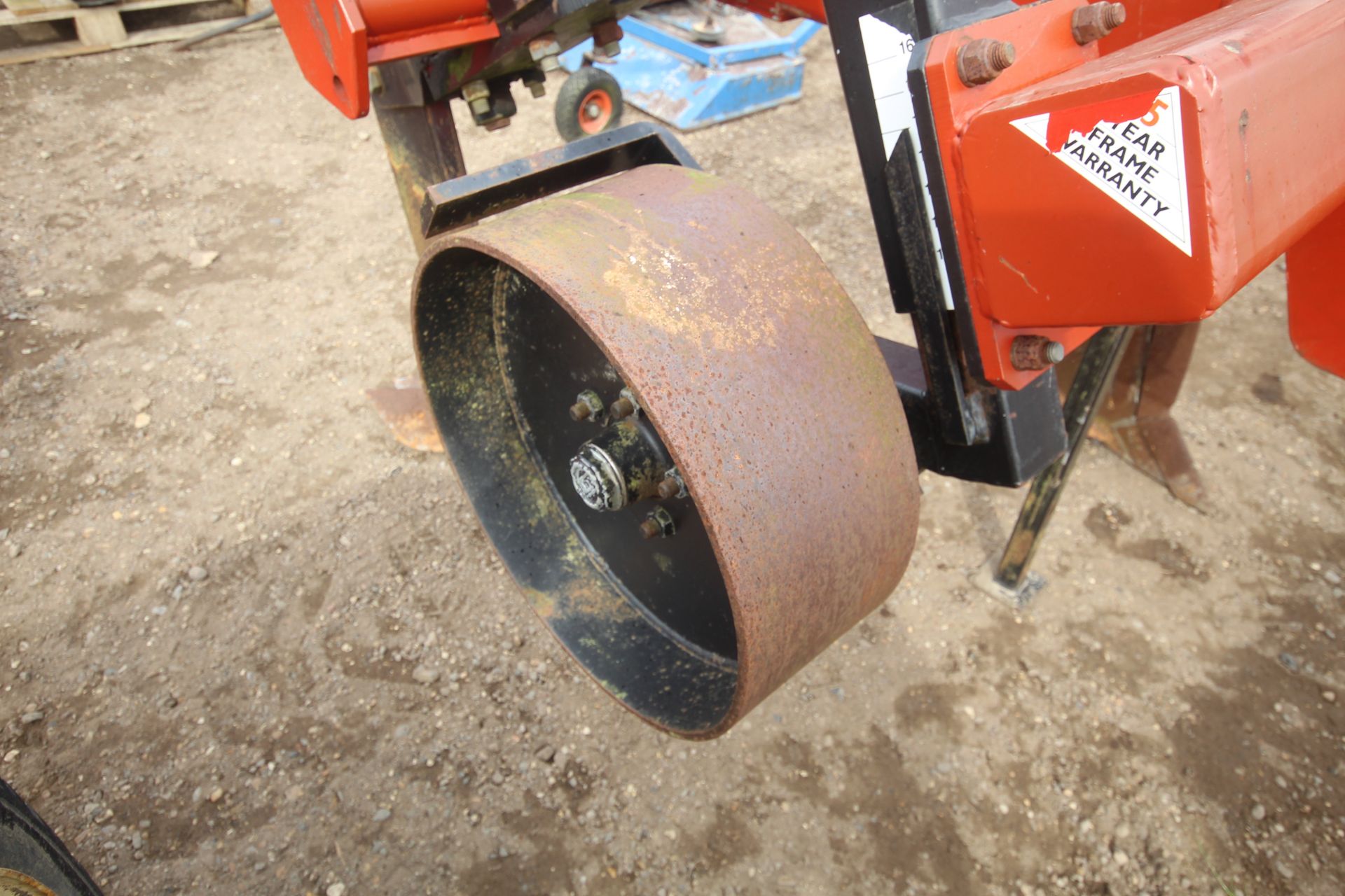 Spaldings 90/150 Flatlift three leg subsoiler. From a local deceased estate. Manual held. - Image 5 of 17