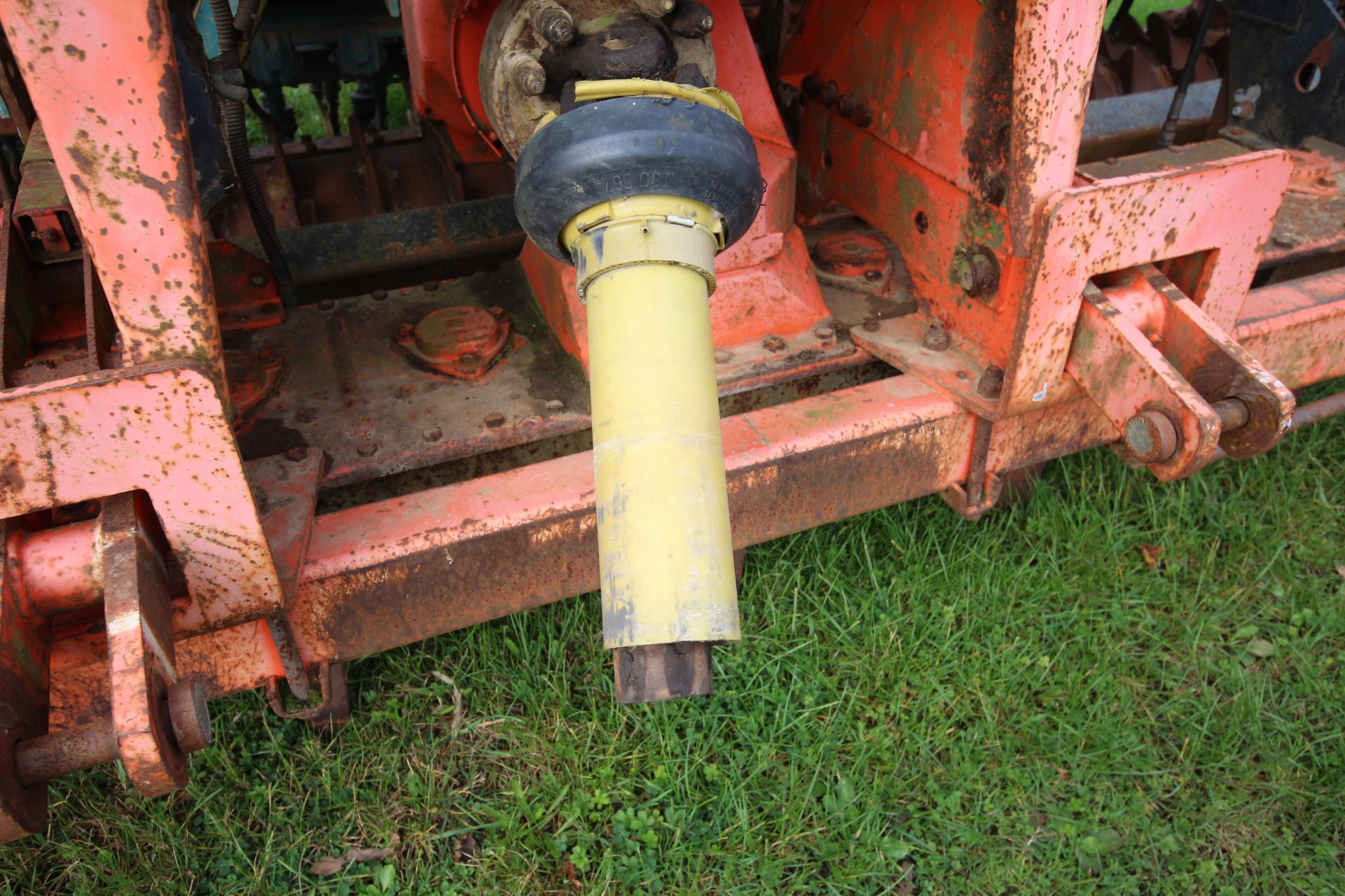 Maschio/ Sulky drill 4m combination. Comprising Maschio DM4000 power harrow coupled to Sulky SPI - Bild 7 aus 37