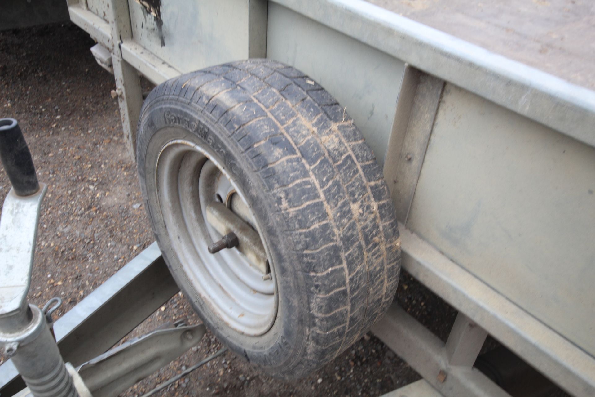 Ifor Williams 16ft twin axle flat bed trailer. With sides. V - Image 3 of 32