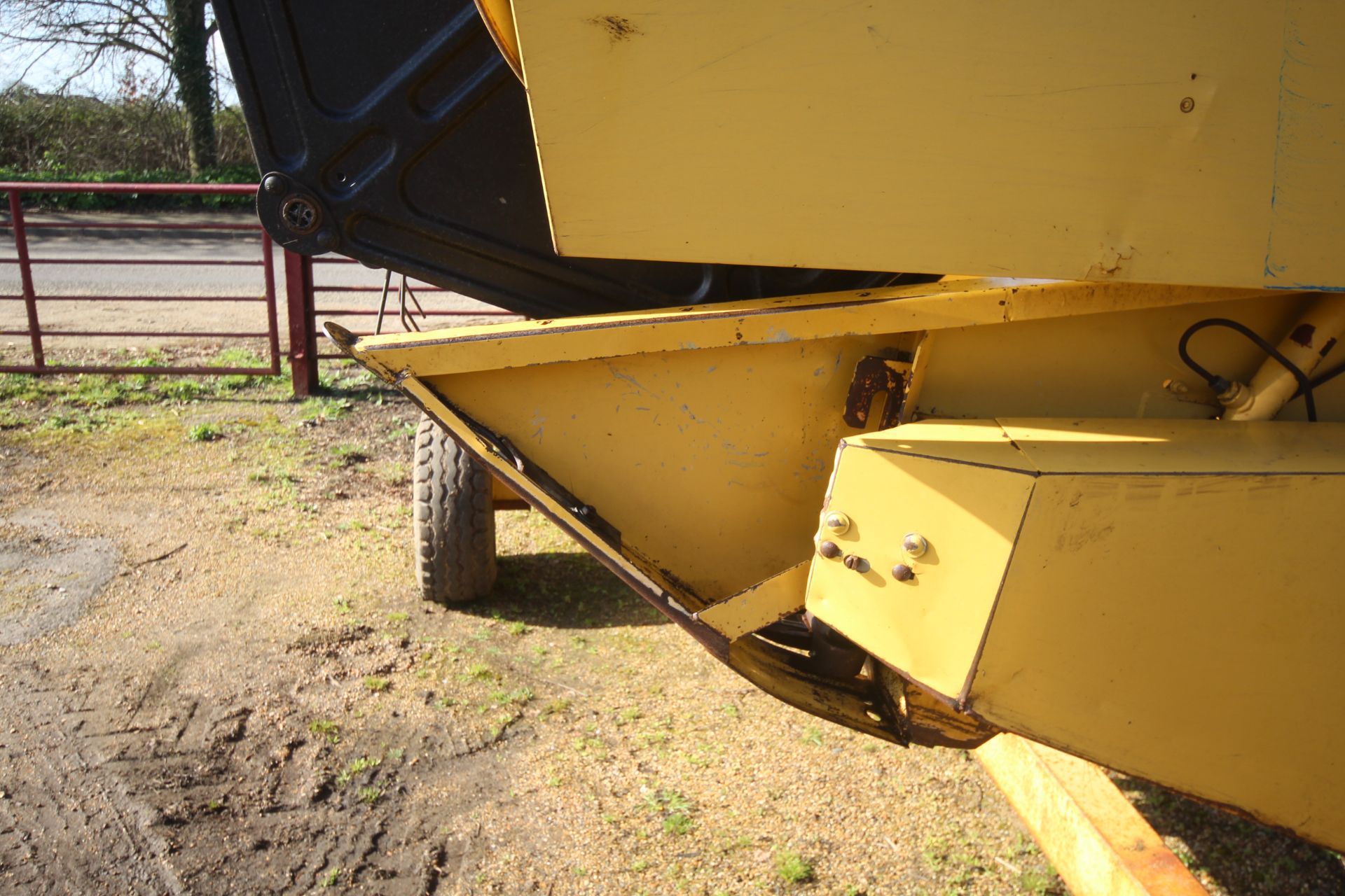 New Holland TX65 5 straw walker combine harvester. Registration N887 SKS. Date of first registration - Image 129 of 163