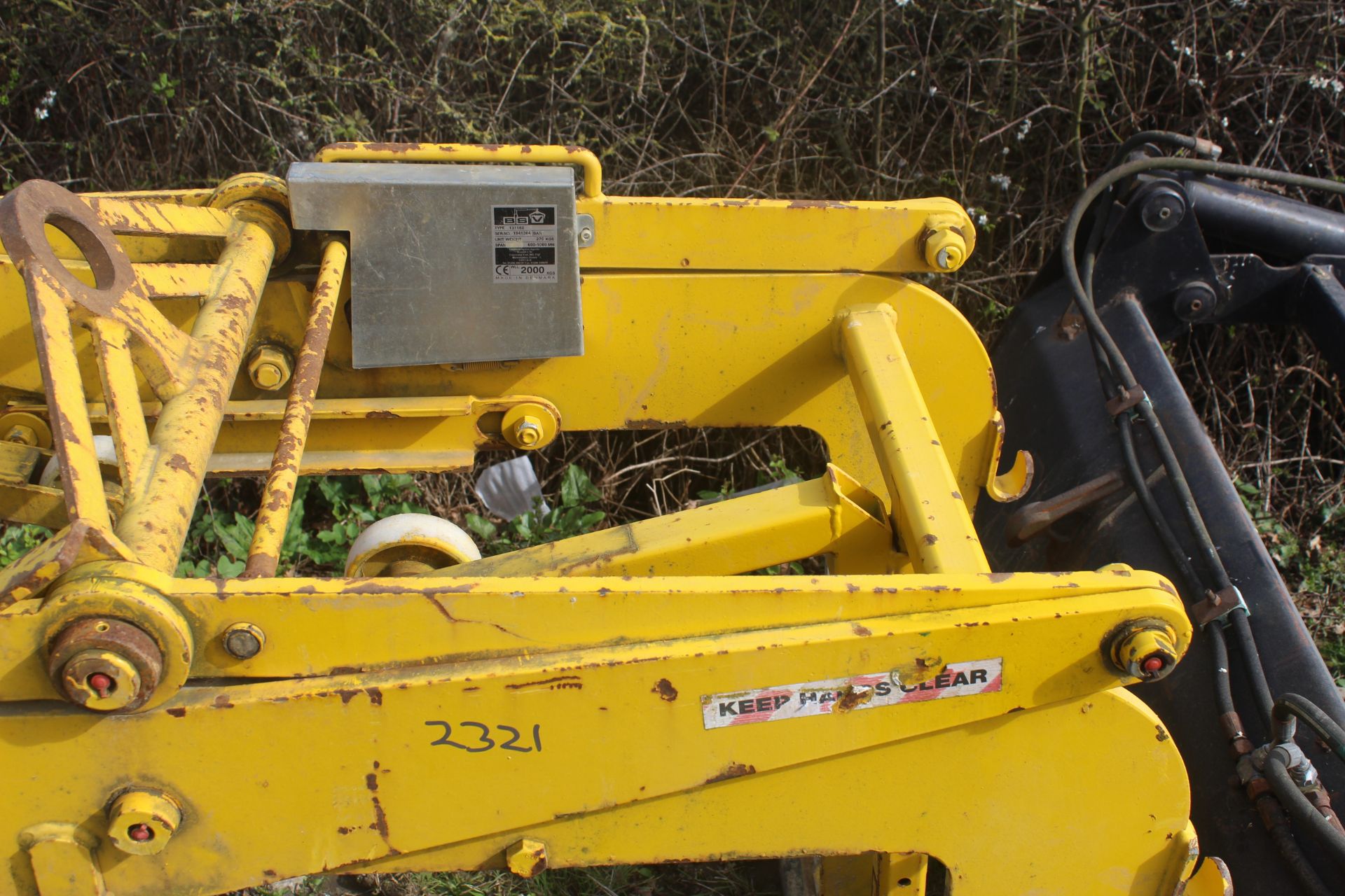 Block grab for loader. For sale on behalf of the Directors, pending liquidation. V - Image 3 of 11